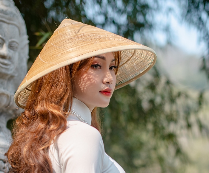 Asian Hd Model Brunette Woman Asian Conical Hat Hd Wallpaper