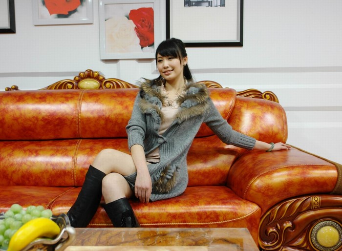 Women Looking Away Brunette Asian Sitting Couch Smiling Black