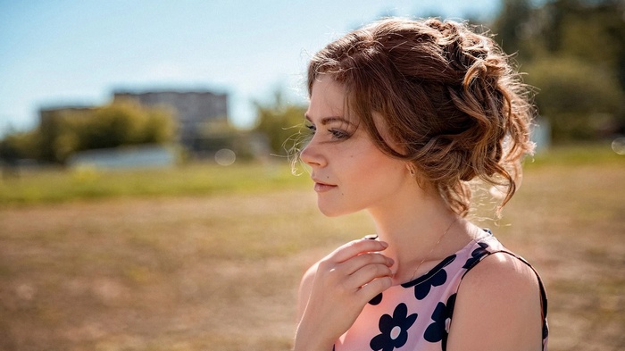 Women No Bra Brunette Profile Looking Into The Distance Window