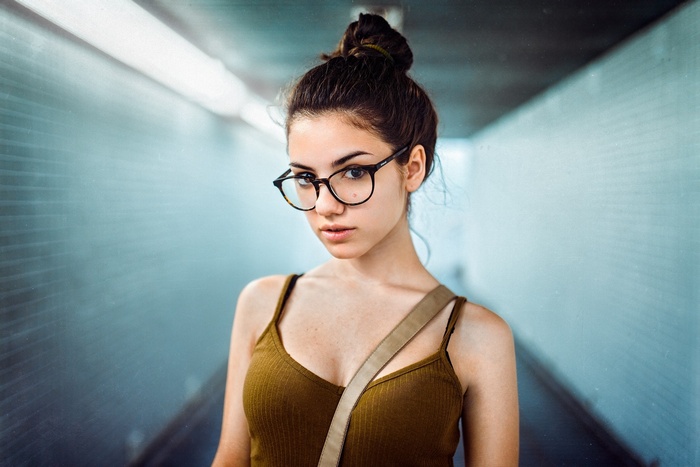 Cleavage Model Eyes Brunette Women With Glasses Delaia Gonzalez