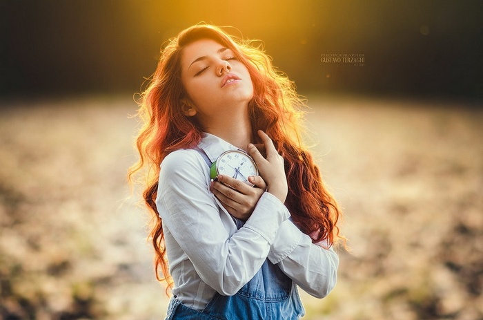 Wavy Hair Open Mouth Long Hair Closed Eyes Gustavo Terzaghi Delaia