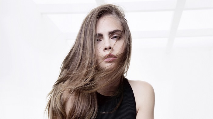 3840x2160 British Brunette Long Hair Blue Eyes Cara Delevingne