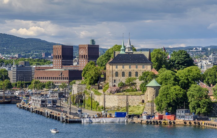 K K Norway Oslo Ships Houses Clouds Hd Wallpaper