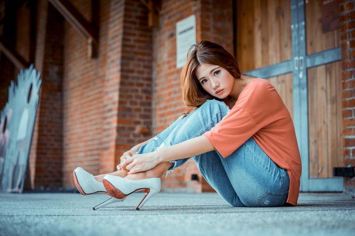 4K Asian Bokeh Brown Haired Hands Sitting Legs Jeans Stilettos