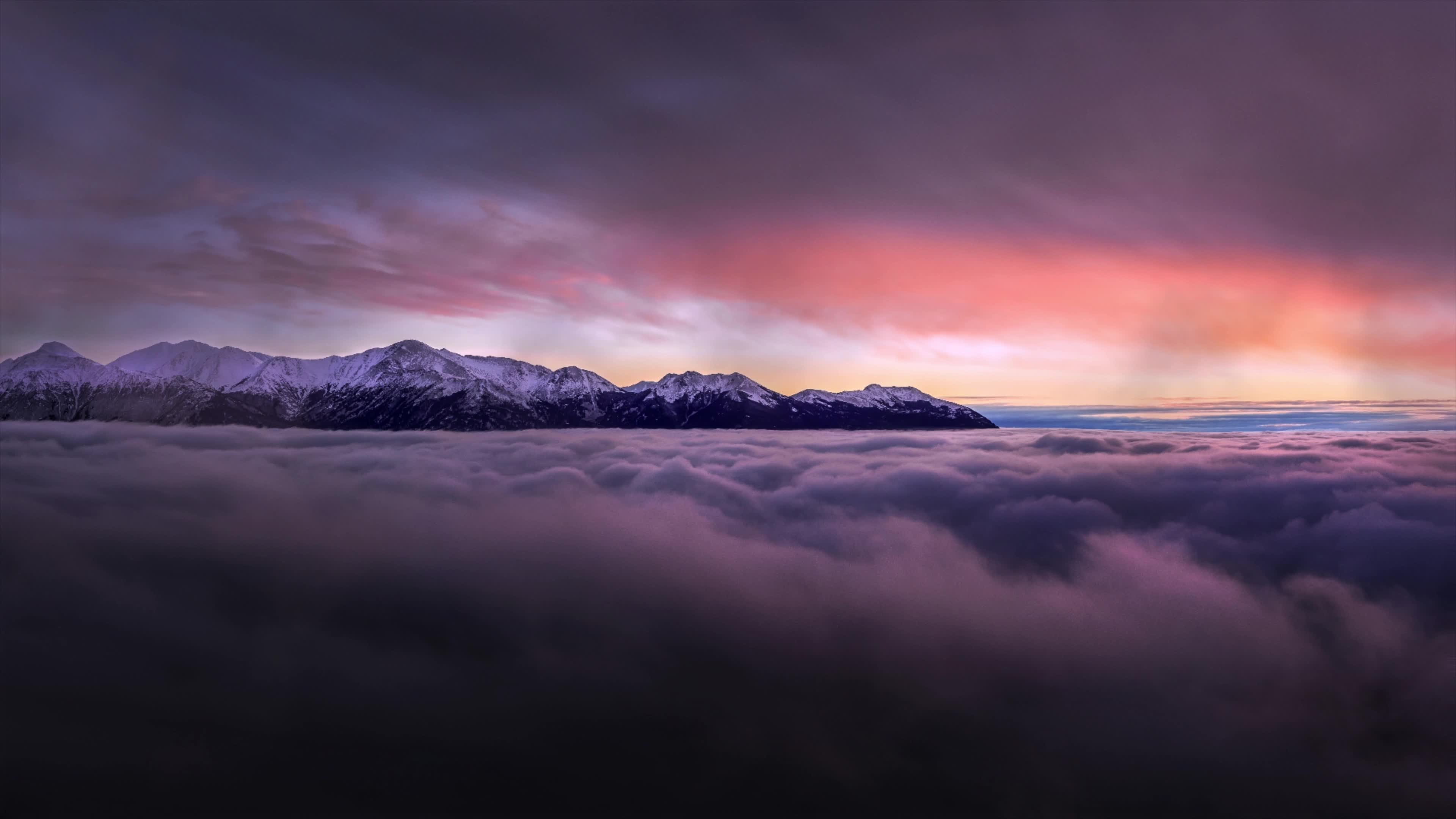 Mountains In The Clouds 4K Live Wallpaper