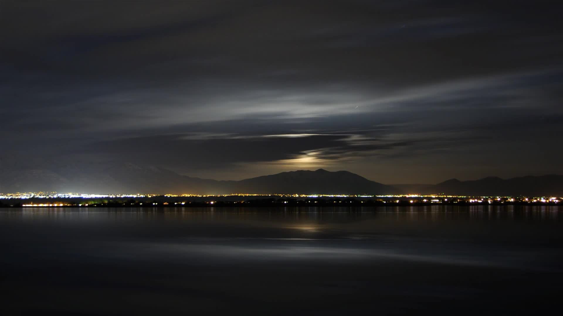 The Pier At Dawn Live Wallpaper
