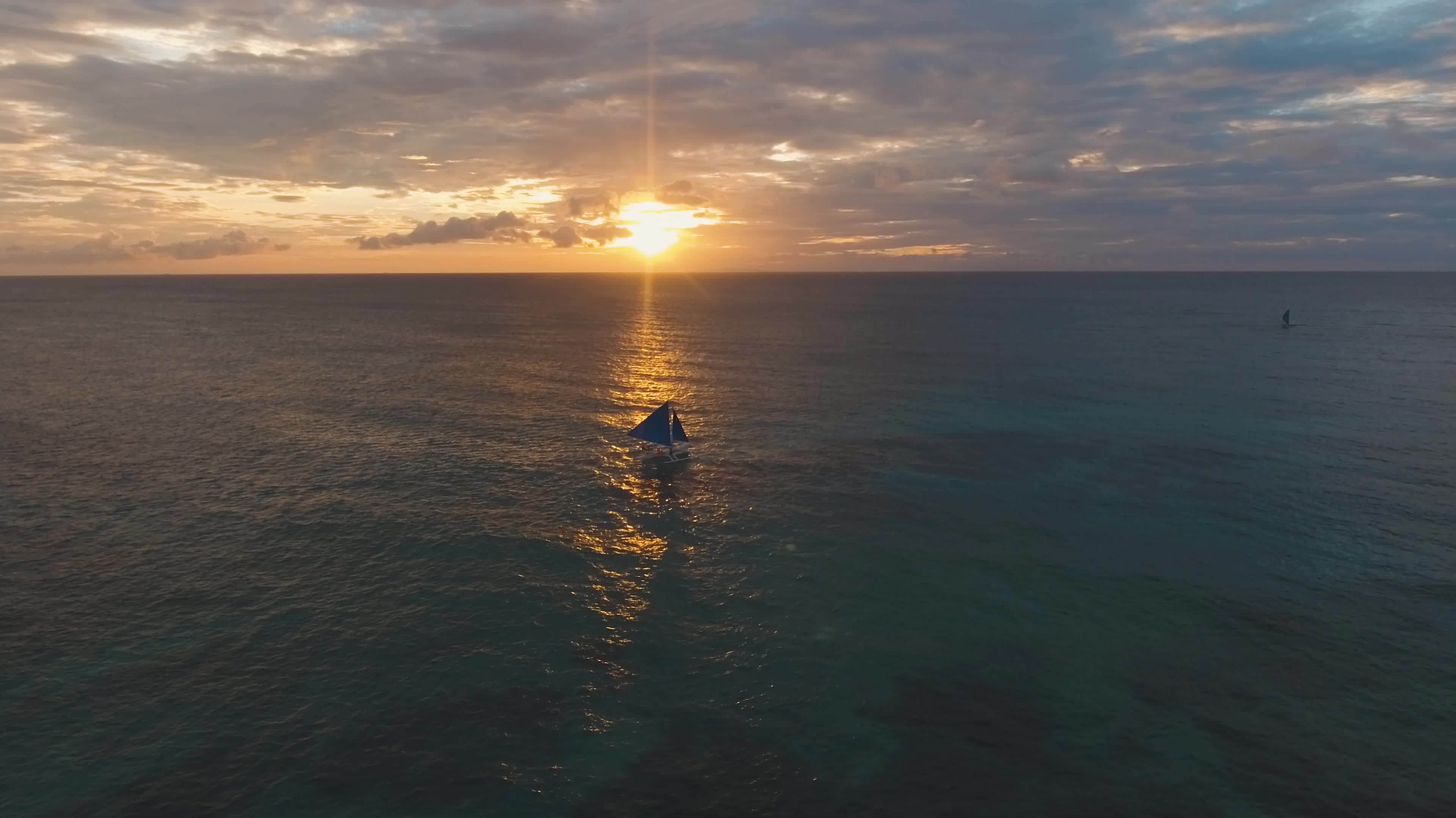 Sailboat Sunset Live Wallpaper