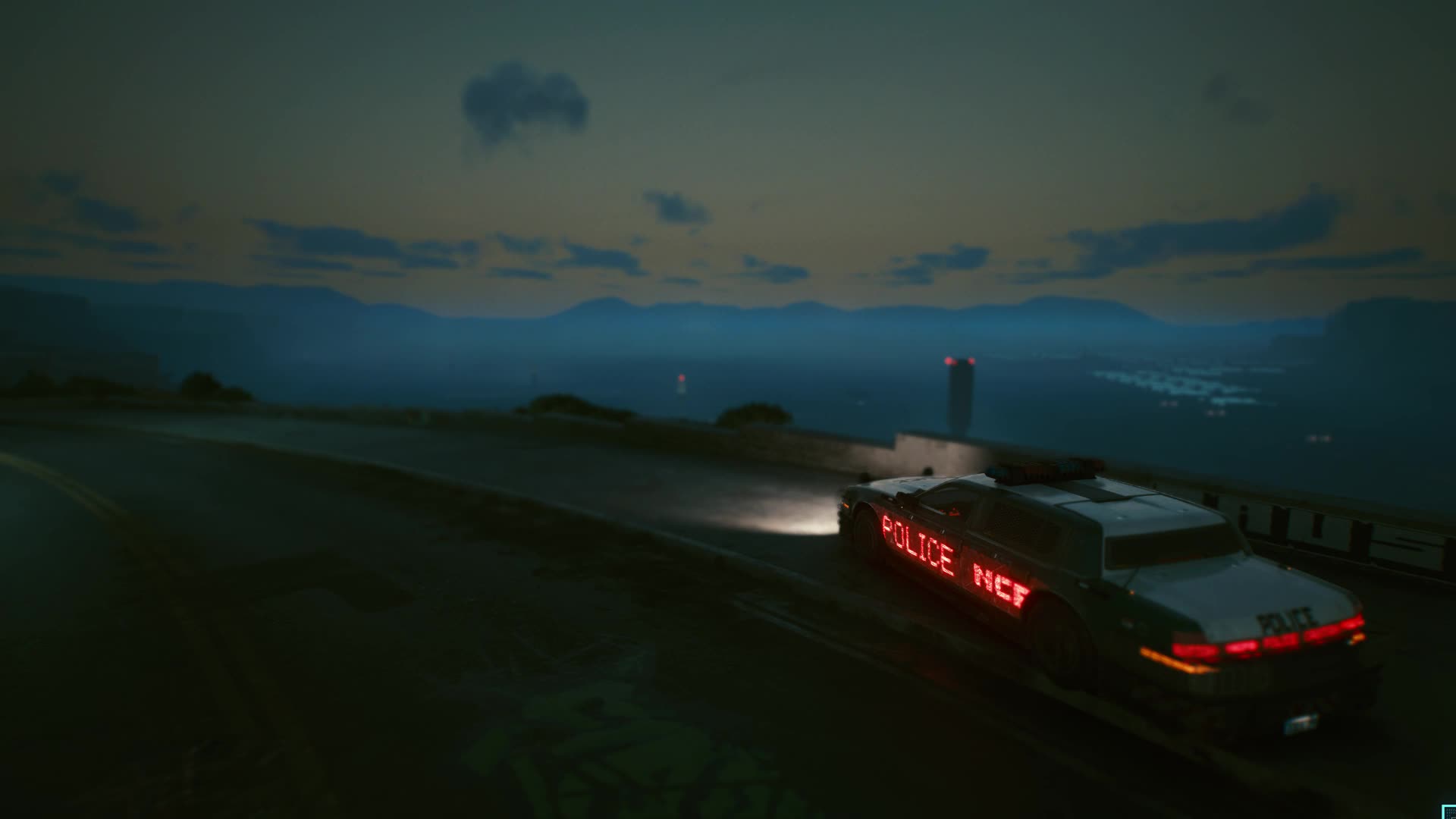Cyberpunk night patrol Live Wallpaper