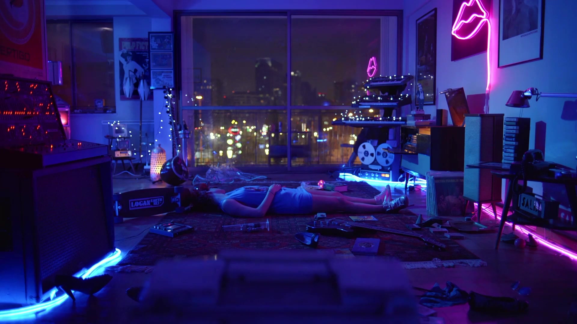 Neon Apartment Night Rain Neon Room Live Wallpaper