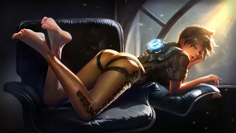 Tracer Lying On Sofa Overwatch Game 4K Live Wallpaper