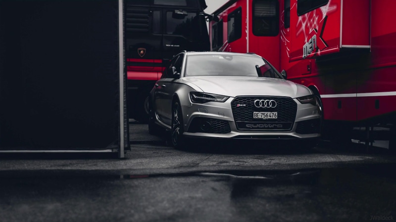 Audi RS6 Hazard Lights Live Wallpaper
