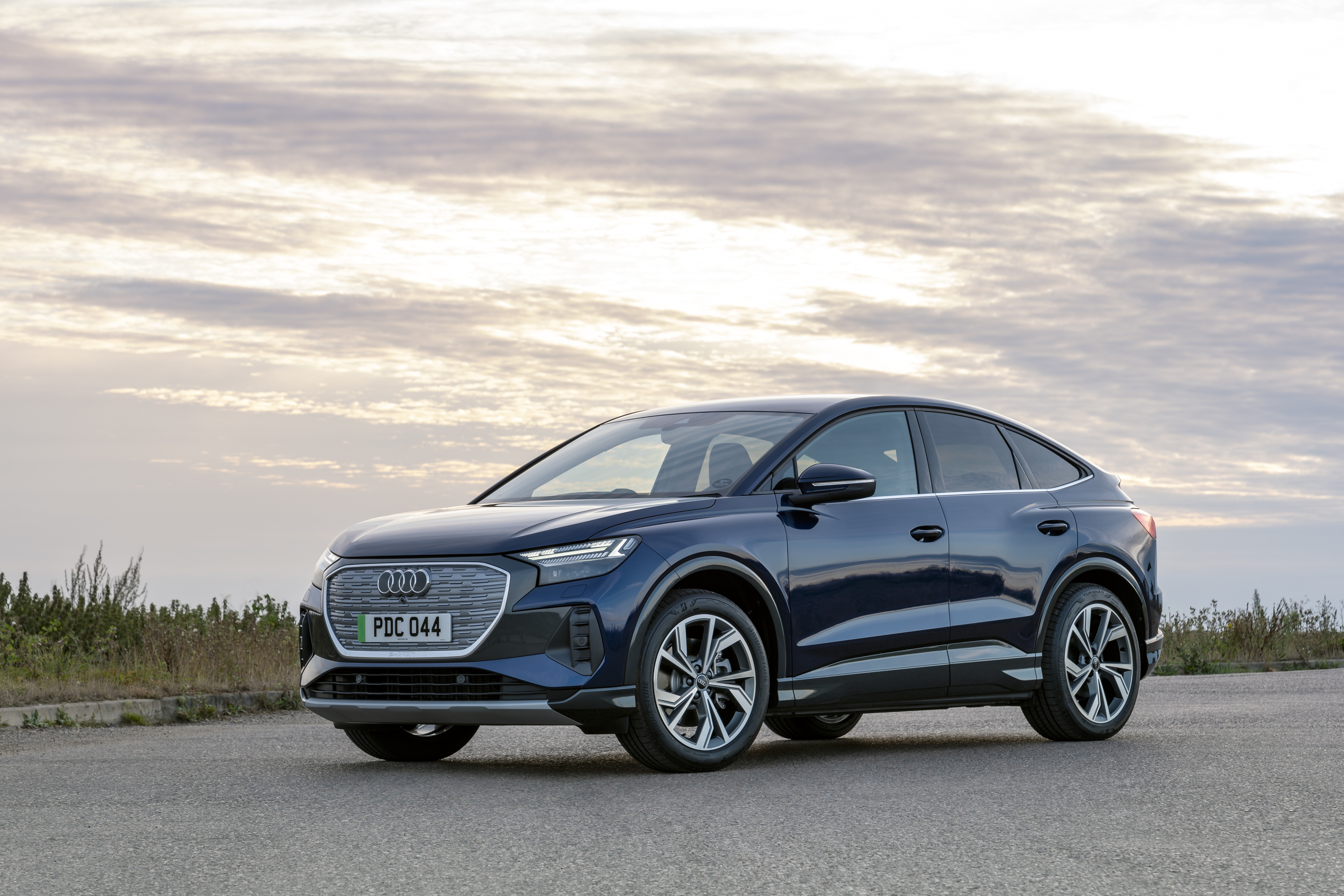 Audi Q4 Sportback 40 e-tron electric car HD Wallpaper