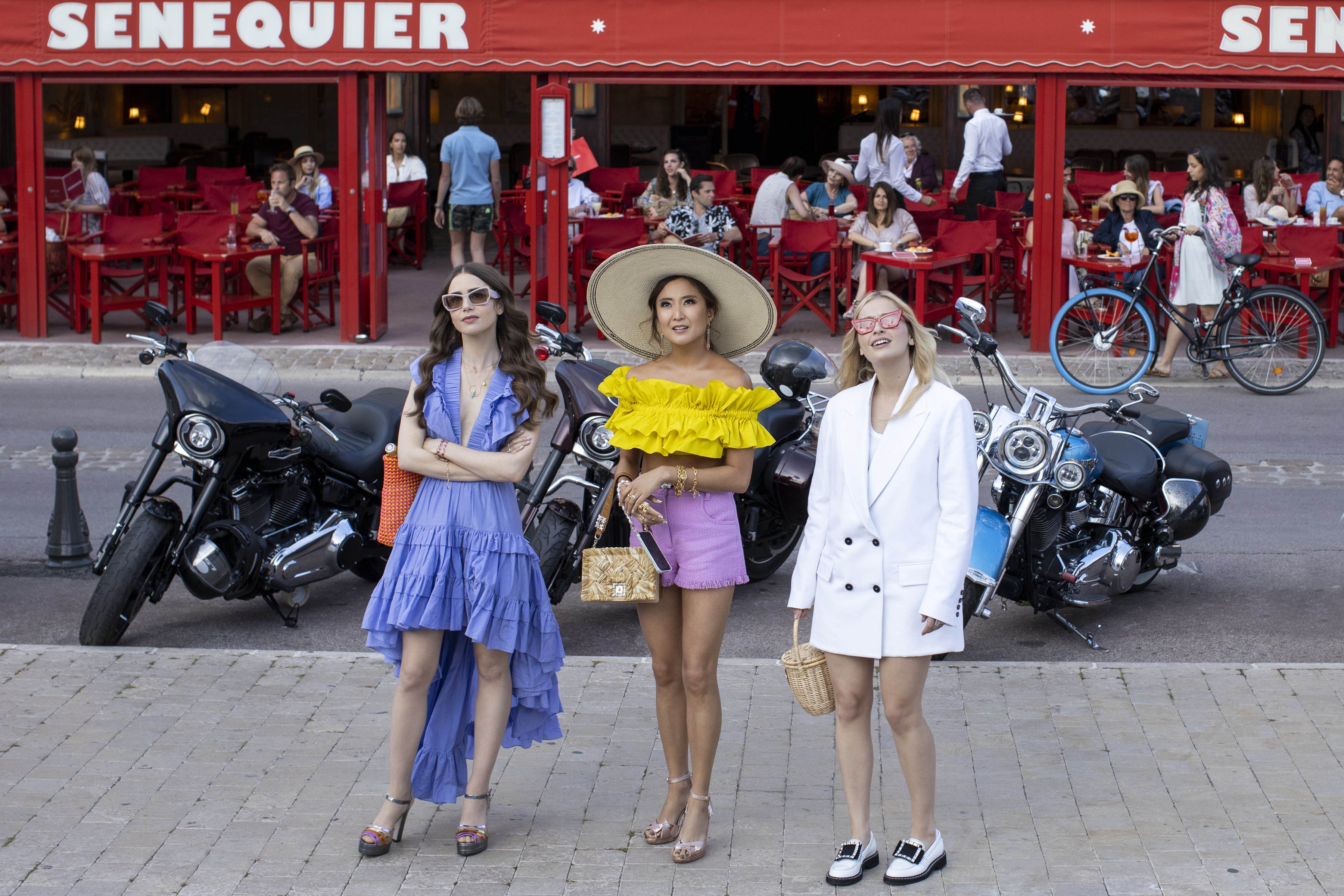 Emily in Paris: Lily Collins and friends at Senequier HD Wallpaper