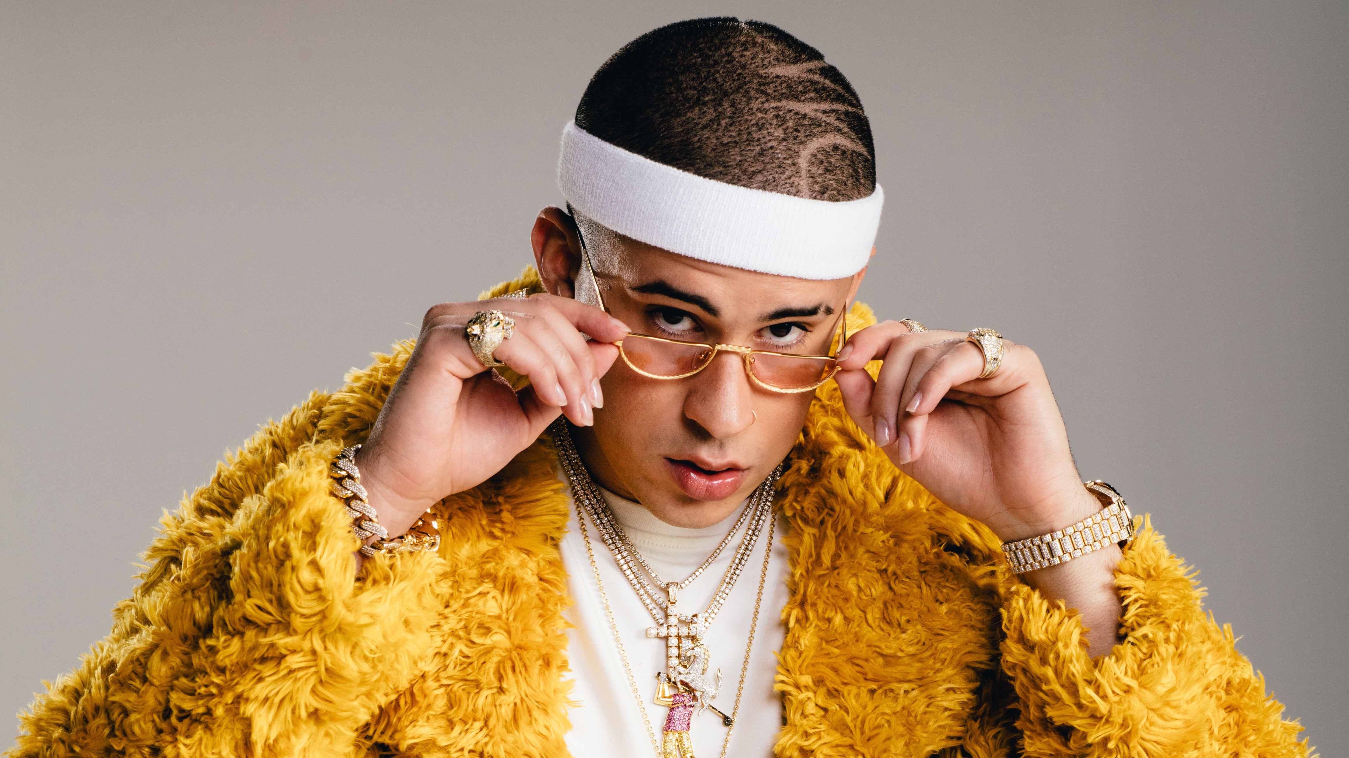 Bad Bunny 4K HD Wallpaper