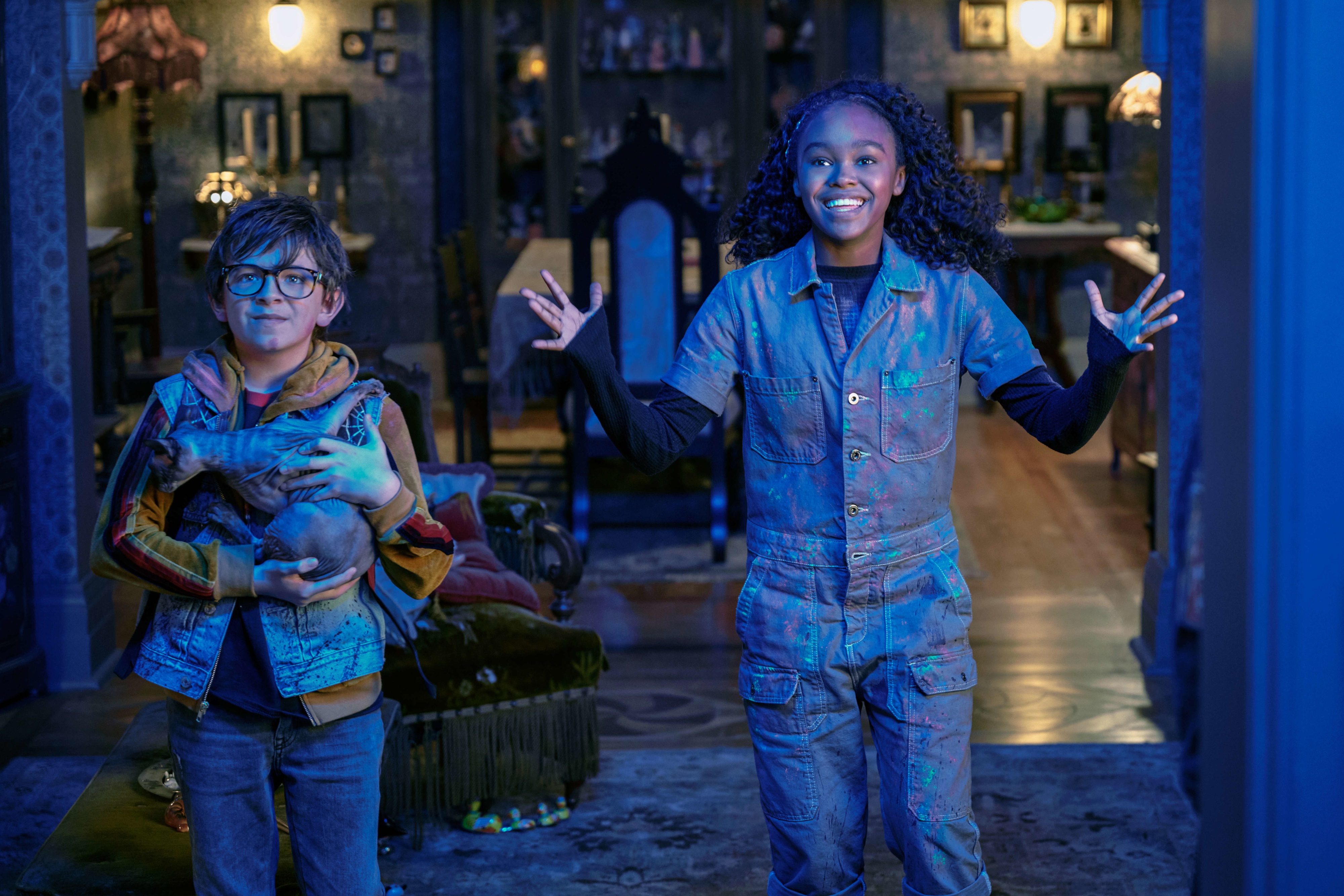 Winslow Fegley and Lidya Jewett from Nightbooks HD Wallpaper