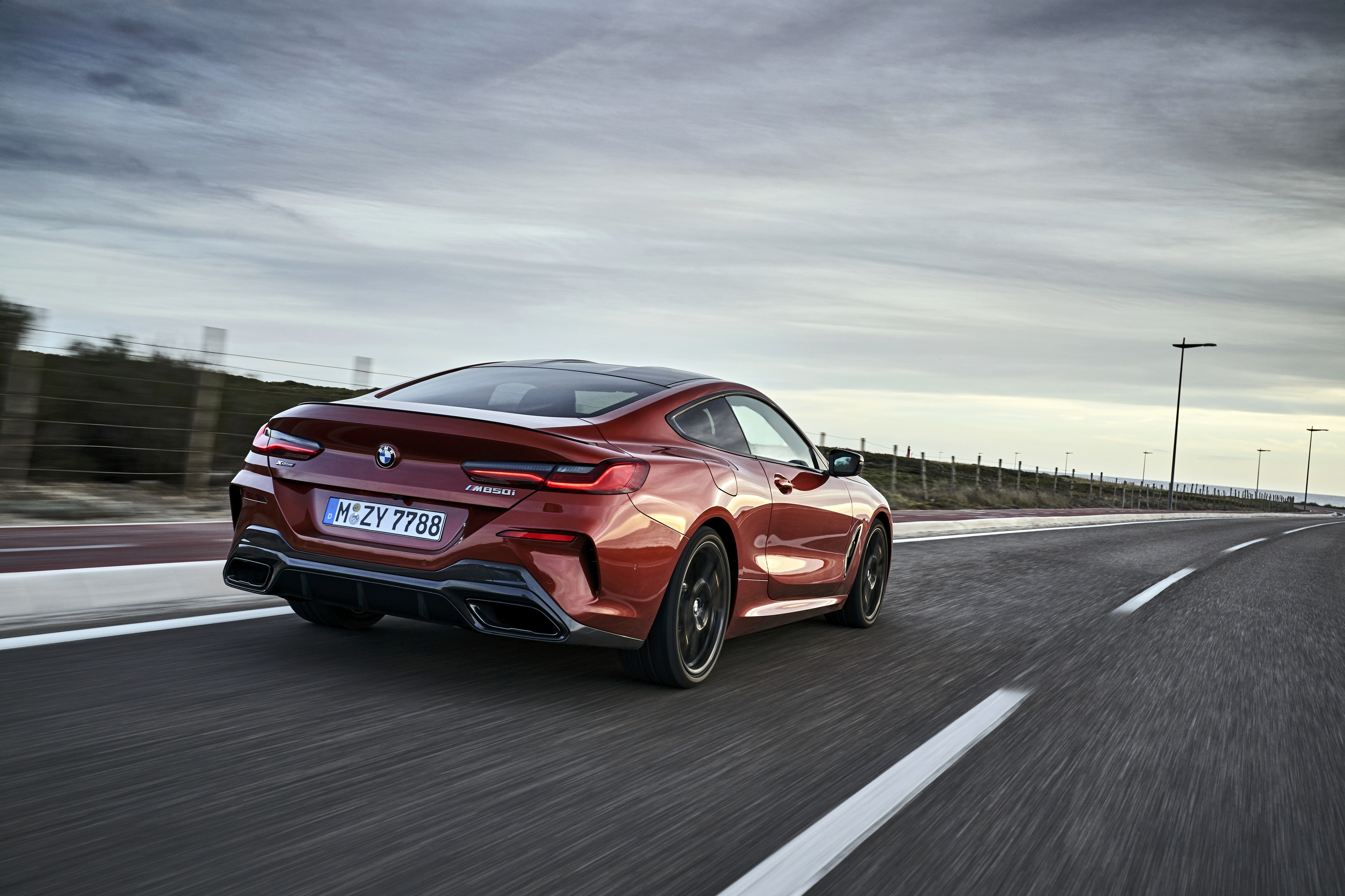 BMW M850i HD Wallpaper
