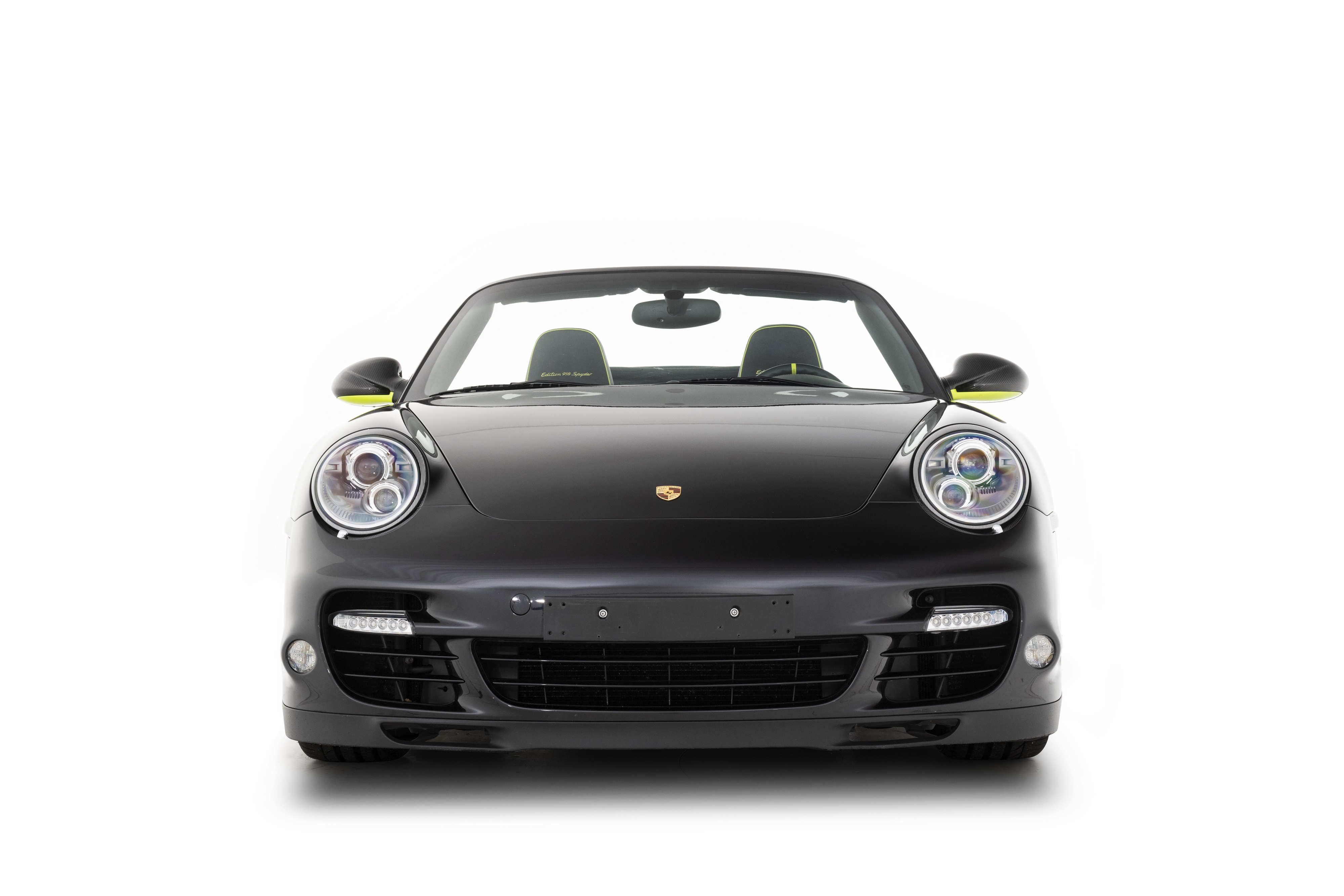 Porsche 911 Turbo S Cabriolet HD Wallpaper