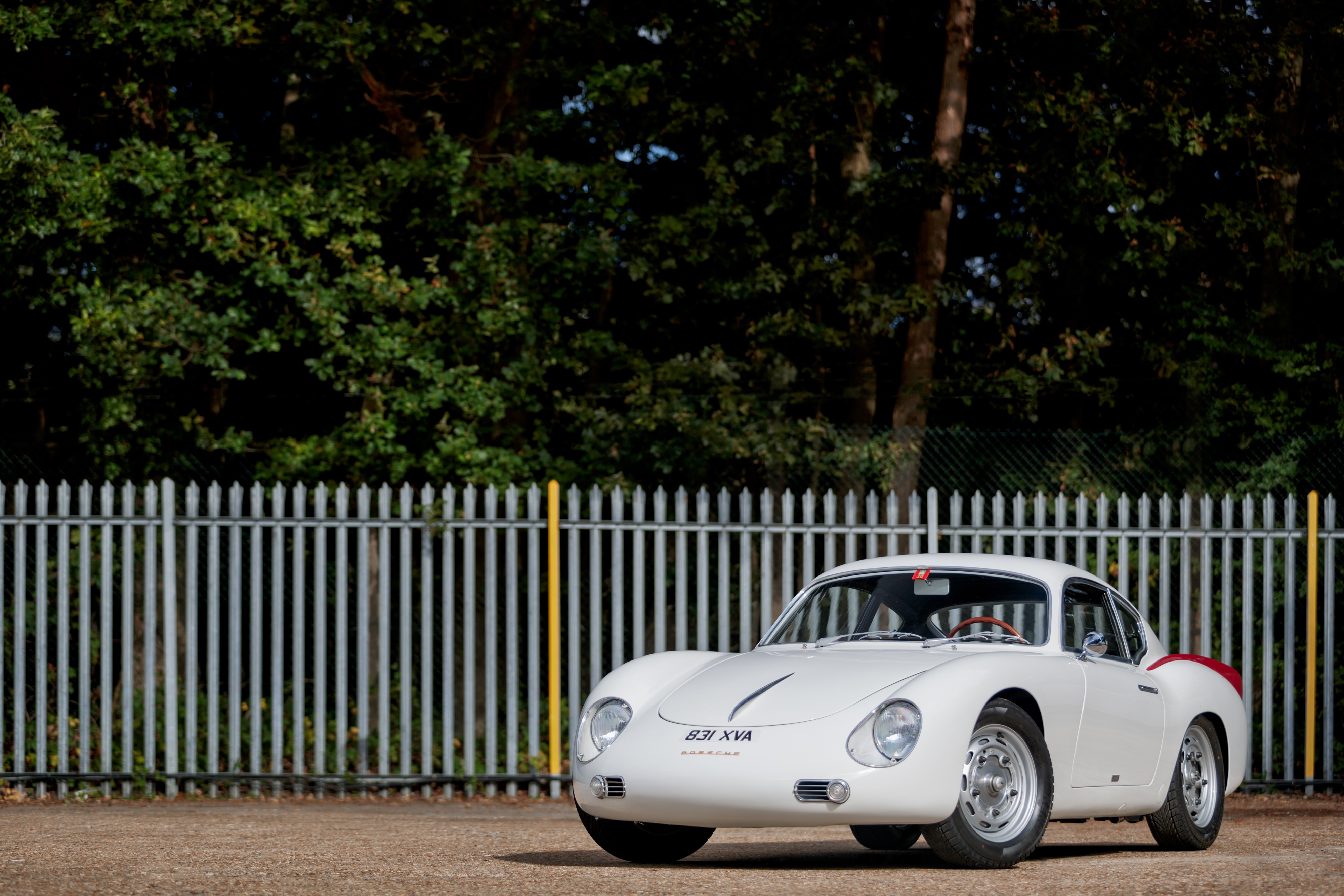 White Porsche 356B Carrera Zagato Coupé HD Wallpaper