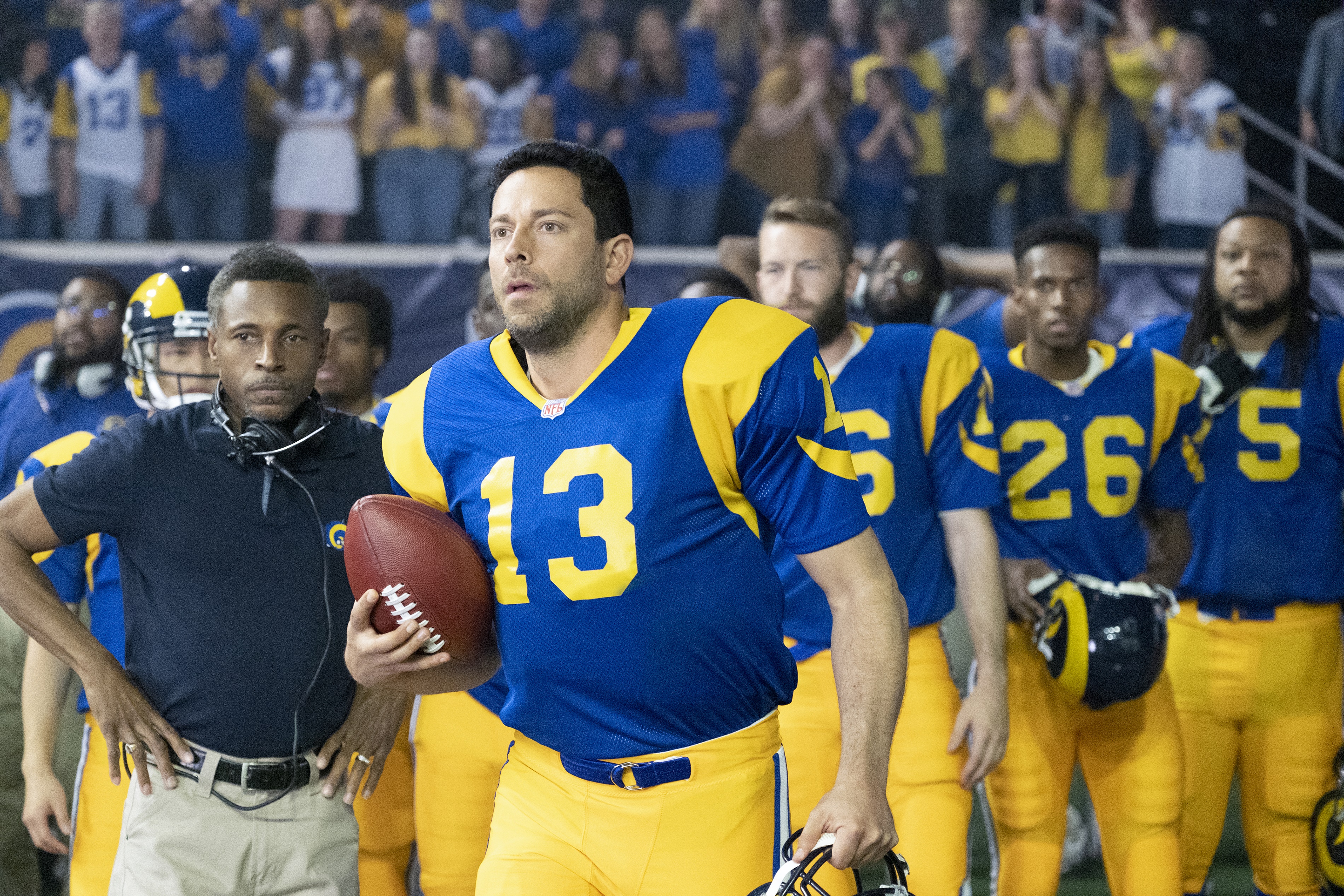 Zachary Levi as Kurt Warner in American Underdog HD Wallpaper