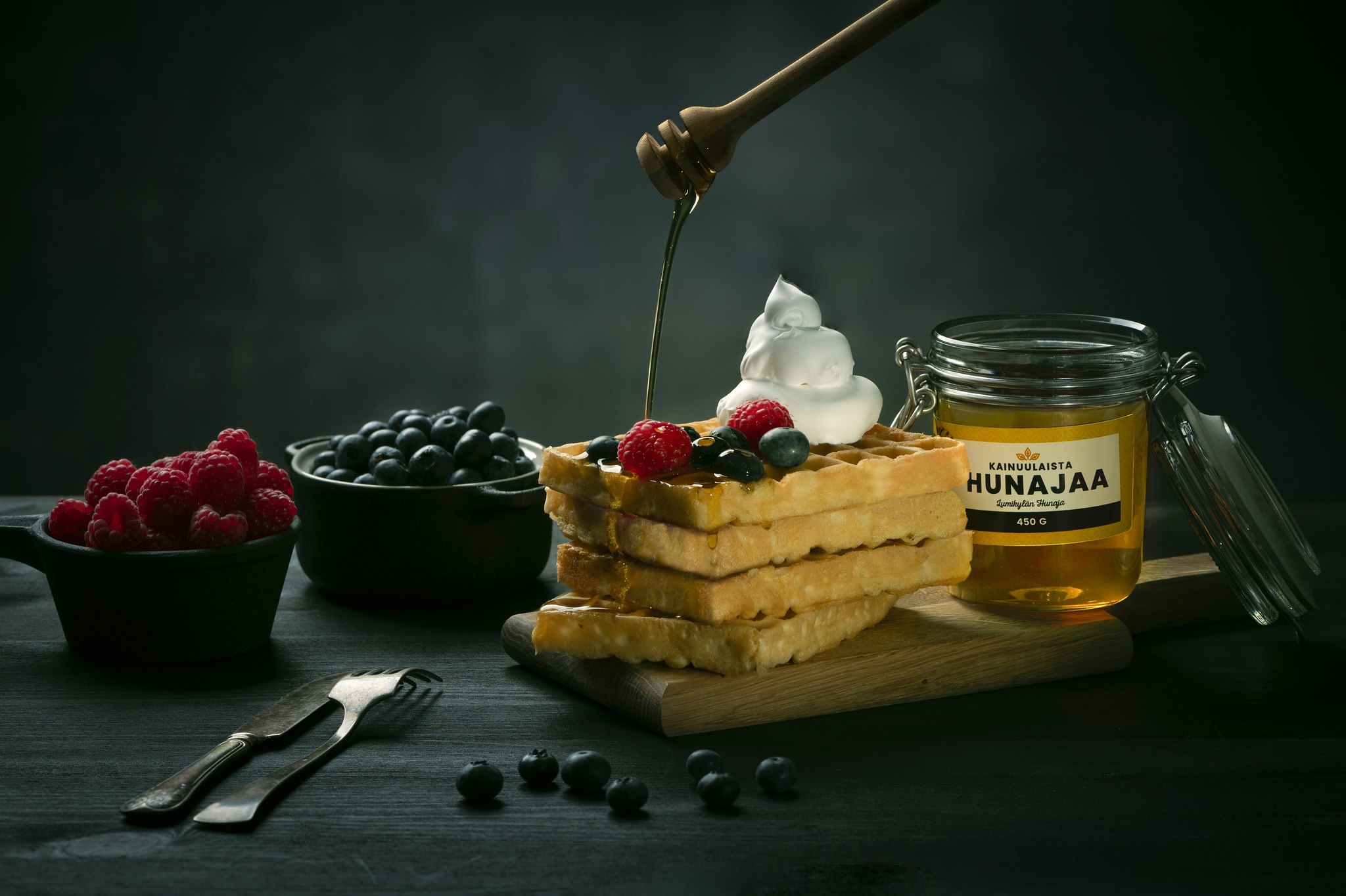 Waffles with Berries, Whipped Cream, and Honey HD Wallpaper