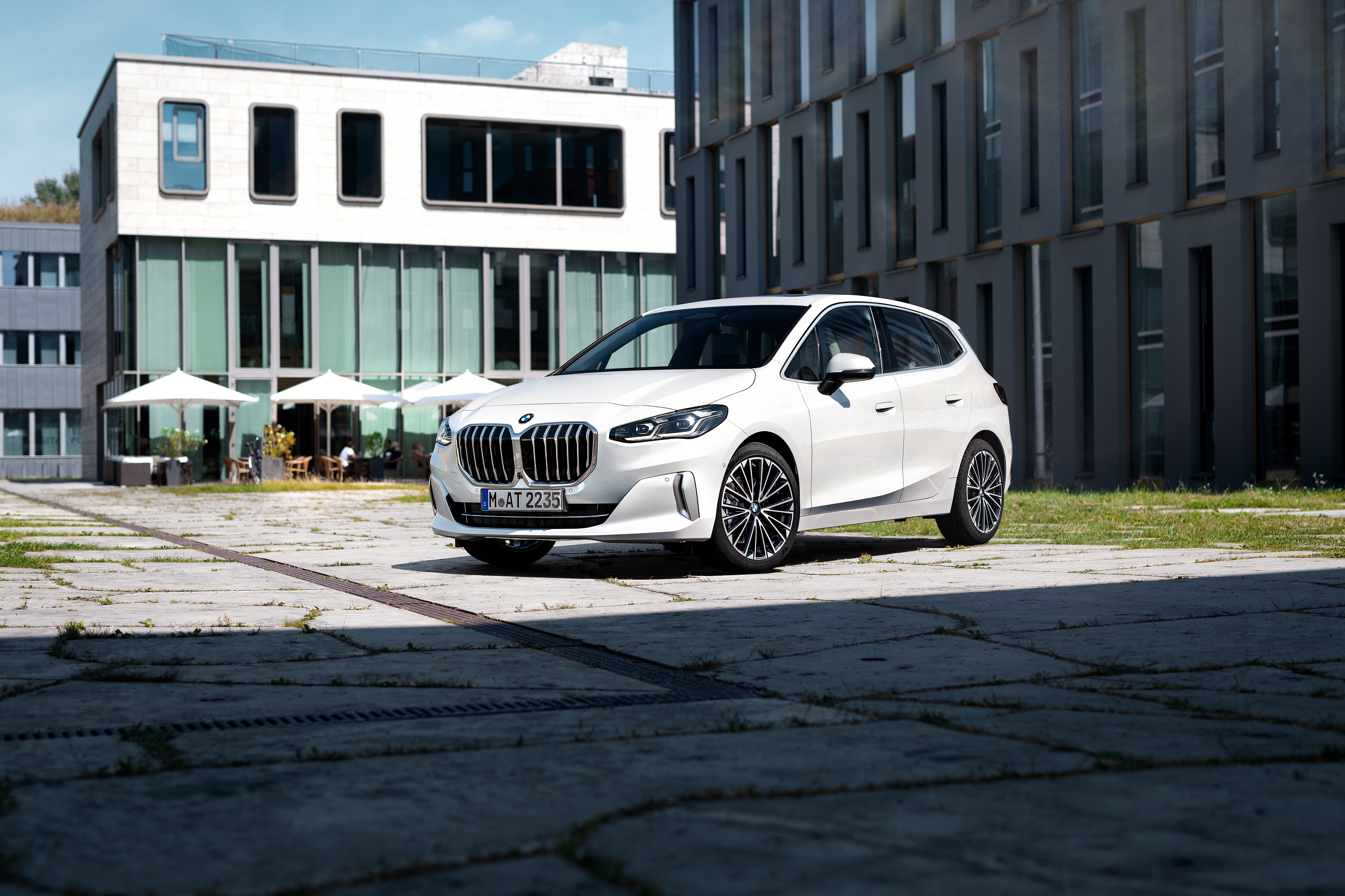BMW 223i Active Tourer Luxury Line HD Wallpaper