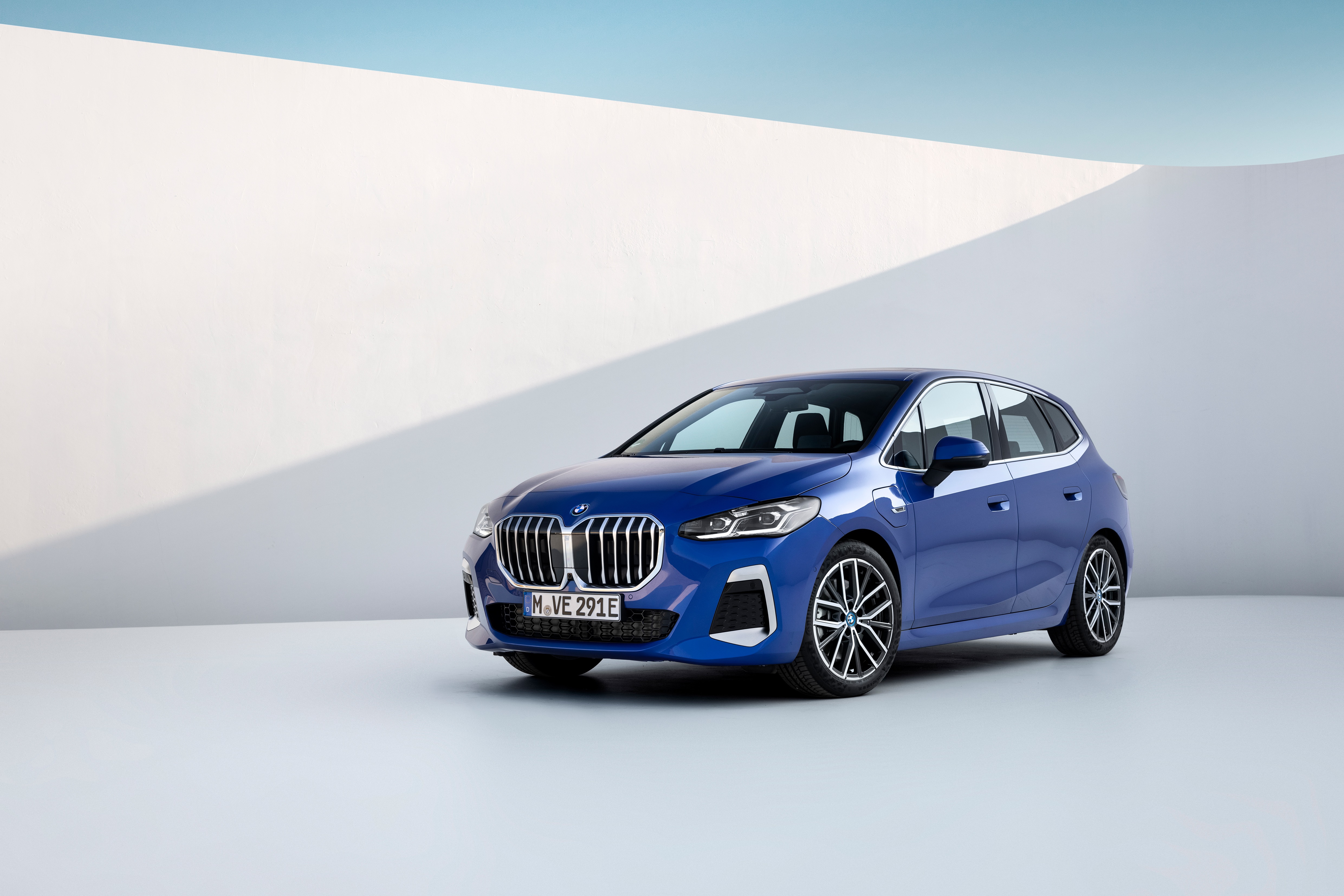 BMW 230e XDrive Active Tourer M Sport HD Wallpaper