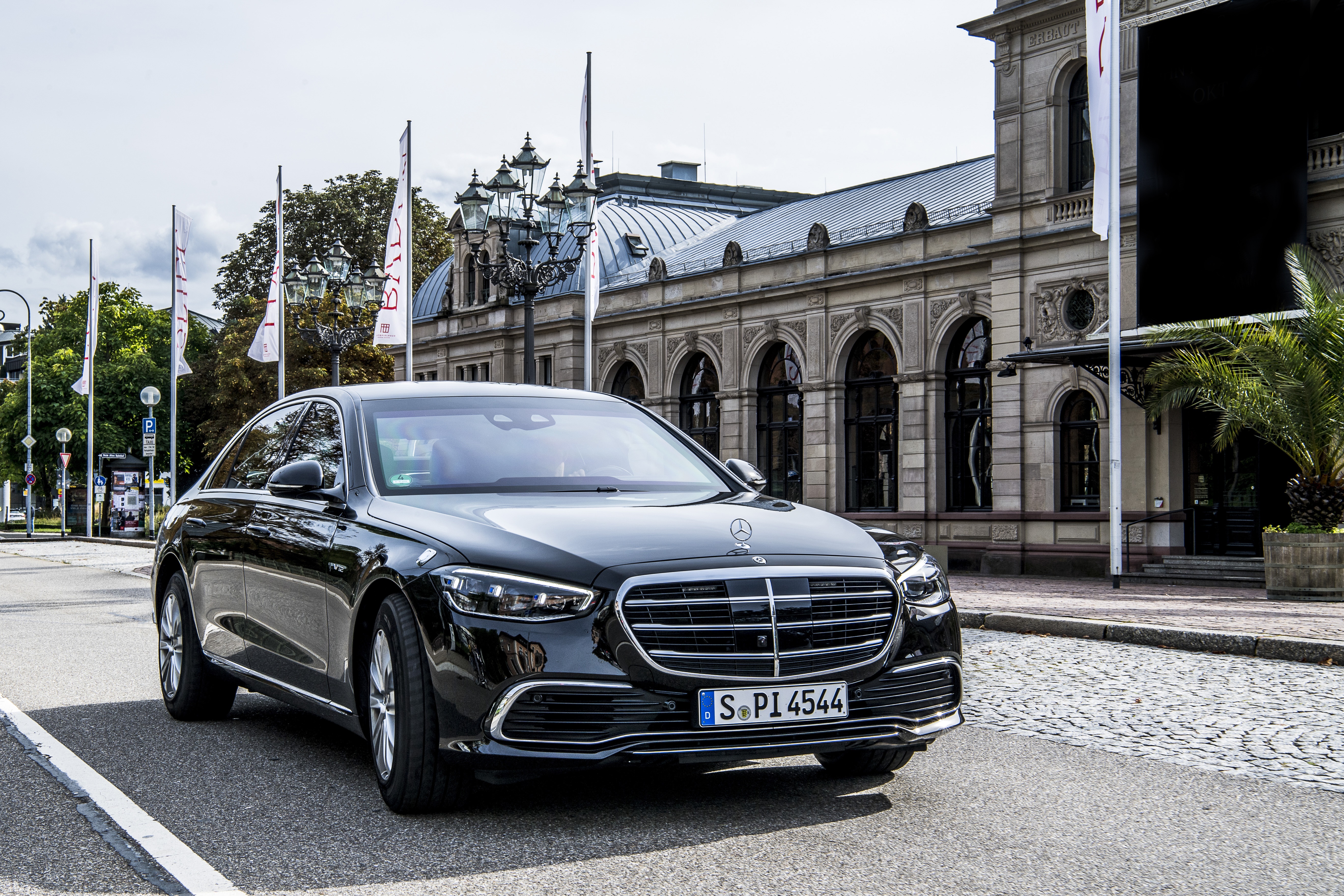 Mercedes-Benz S-Class 4K HD Wallpaper