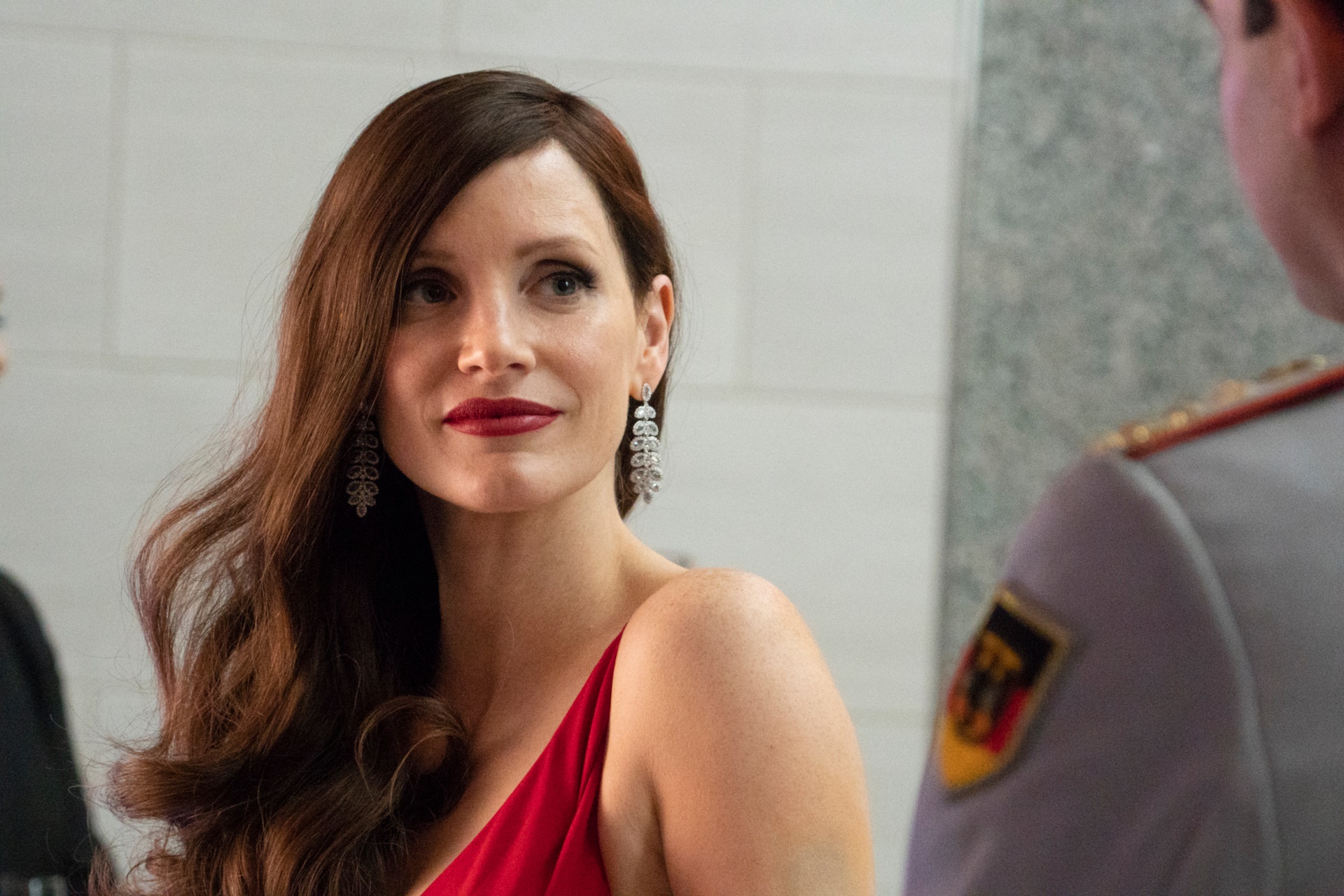 Jessica Chastain in a red dress HD Wallpaper