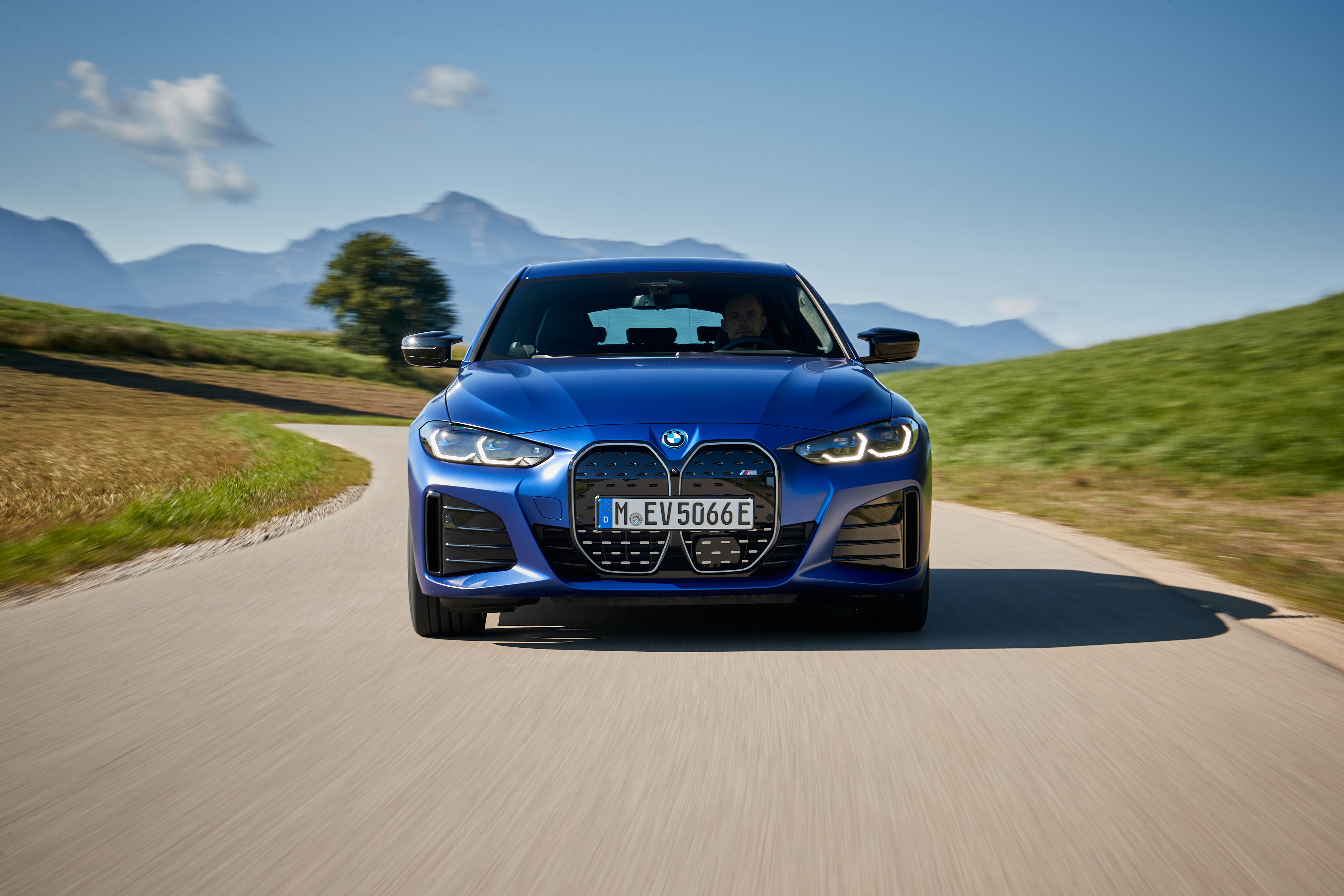 BMW I4 M50 HD Wallpaper