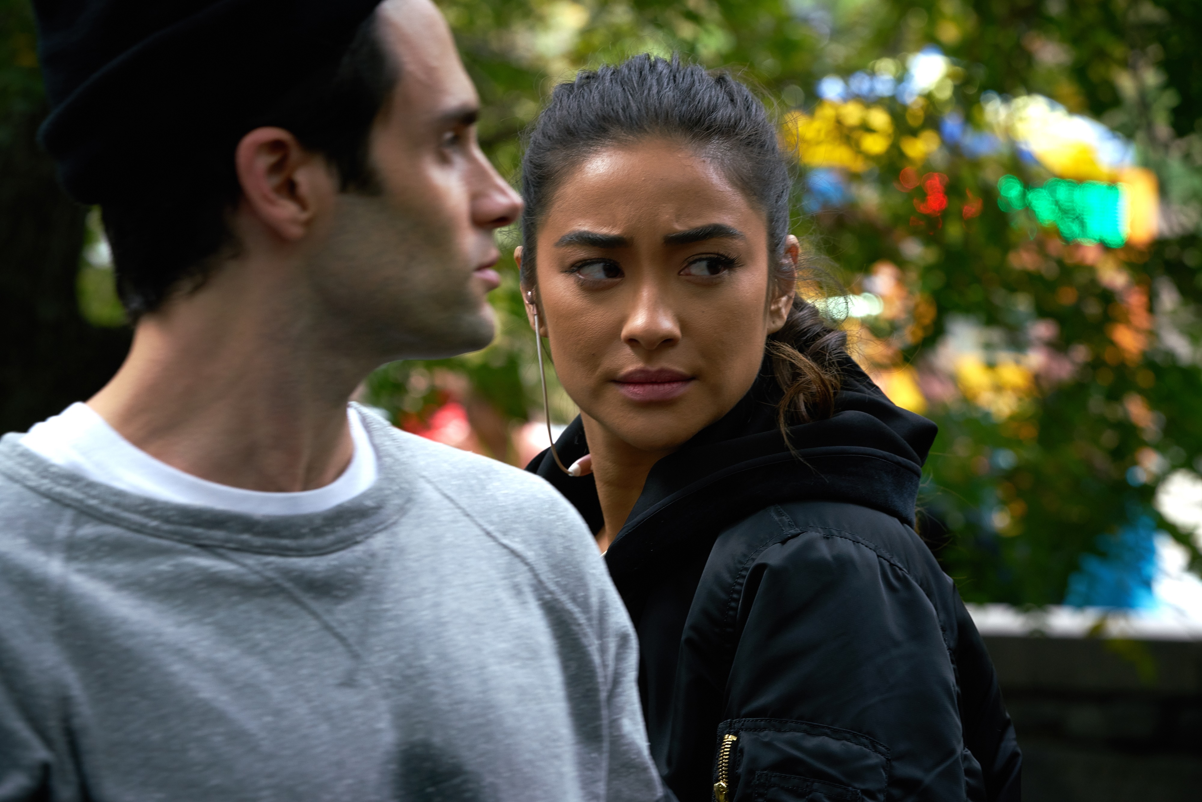 Joe Goldberg and Love Quinn from YOU 4K HD Wallpaper