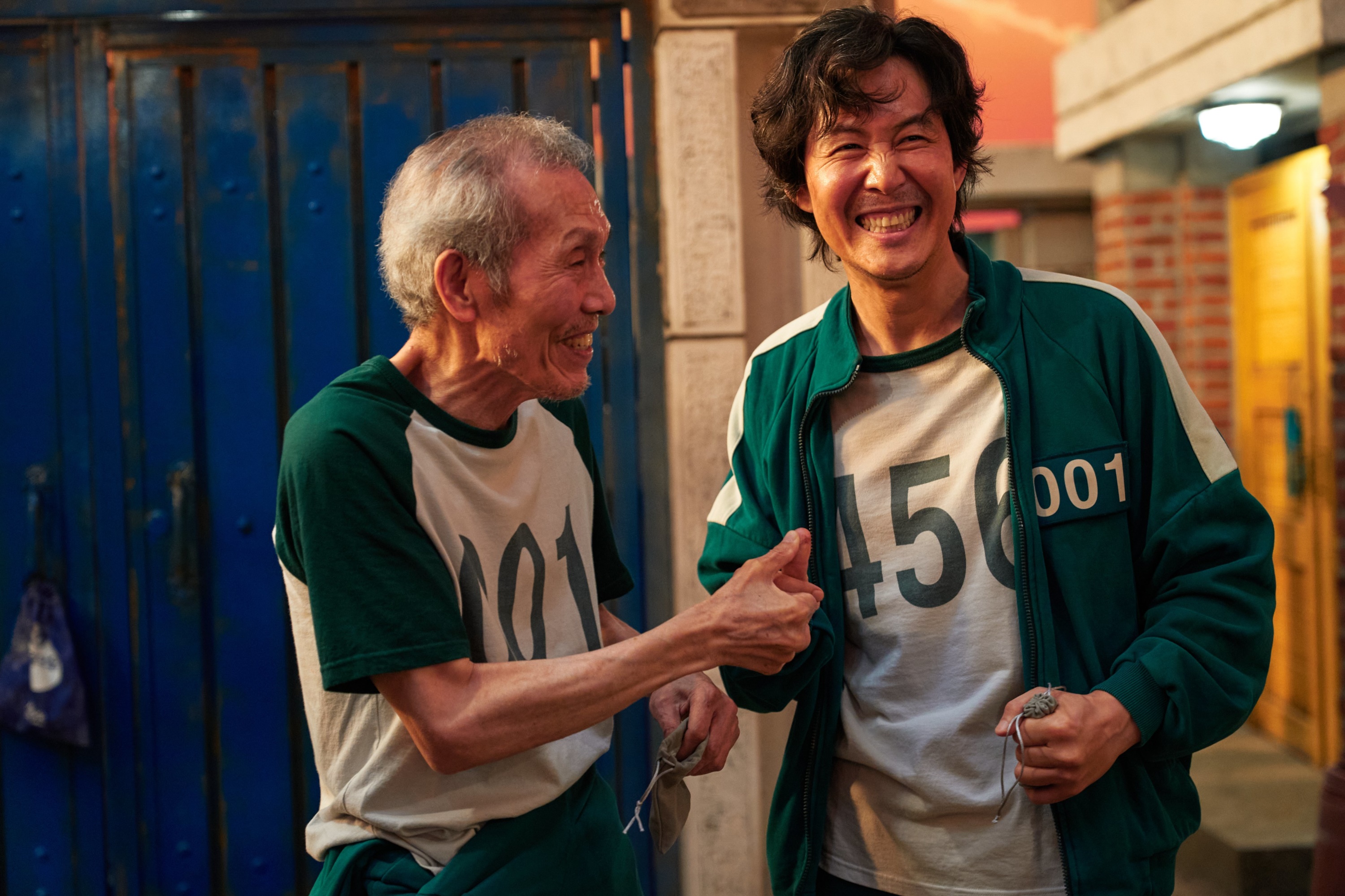 Oh Il-nam and Seong Gi-Hun from Squid Game HD Wallpaper