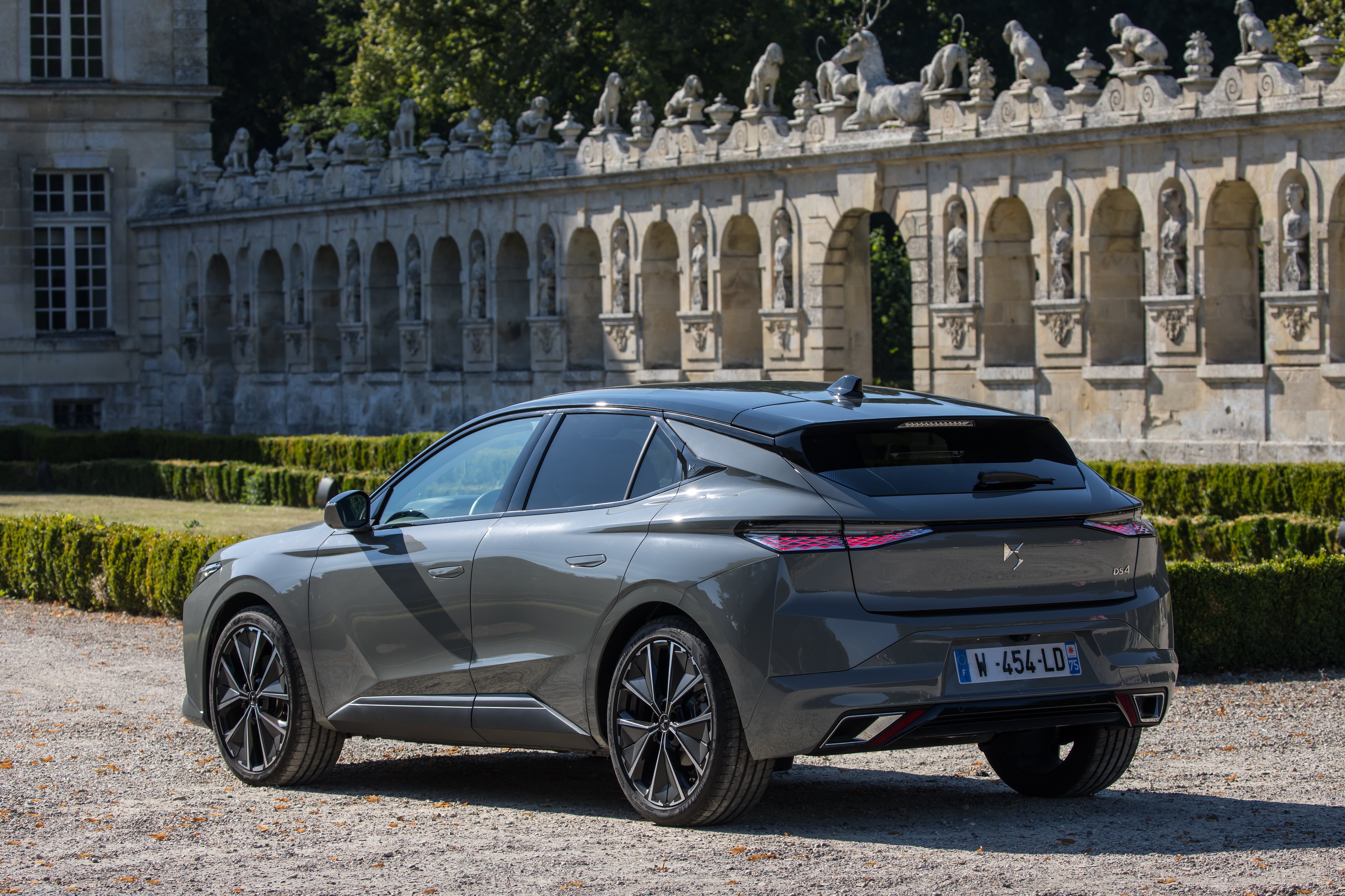 DS 4 Performance Line Electric Car HD Wallpaper