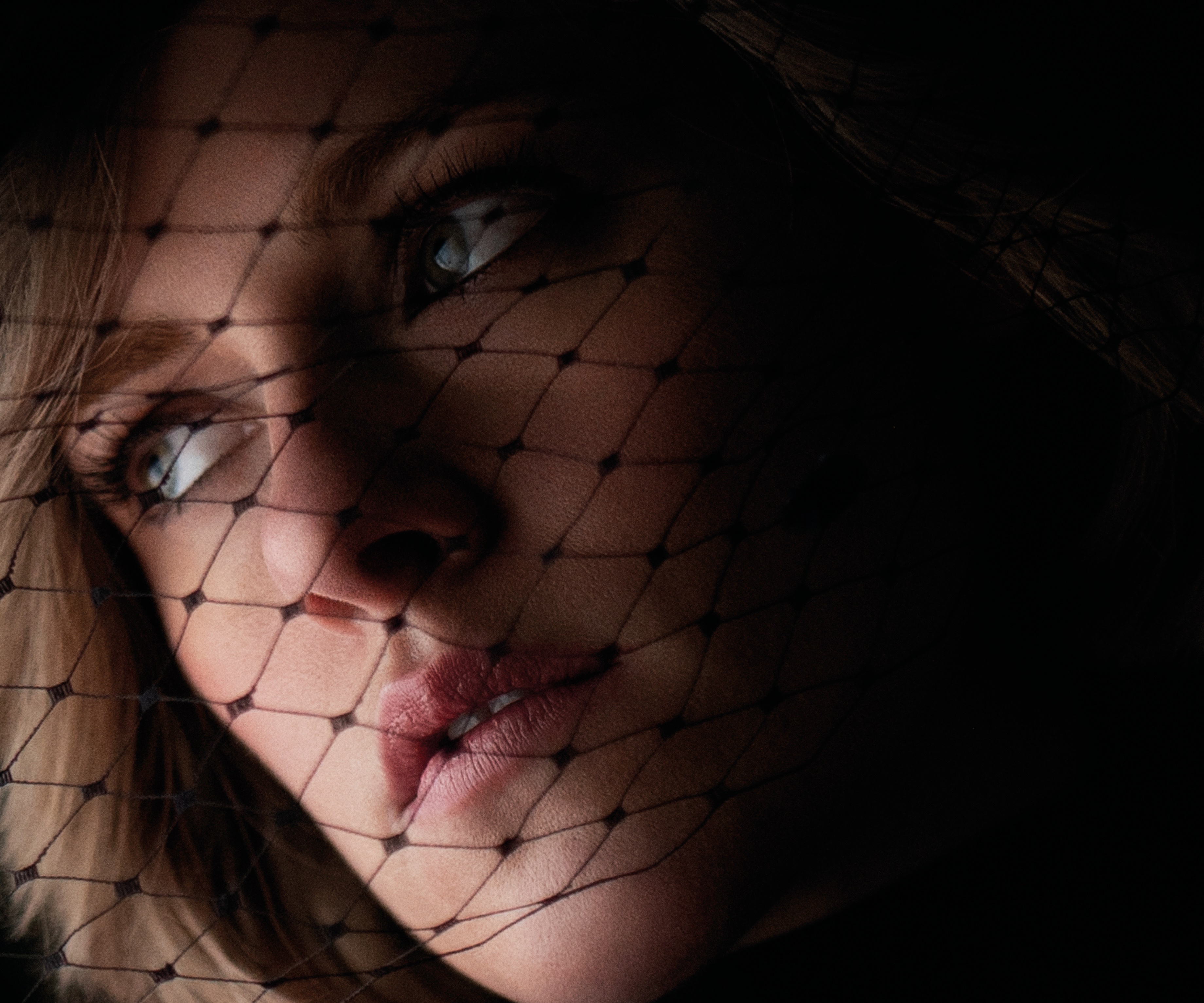 Kristen Stewart behind a black veil HD Wallpaper