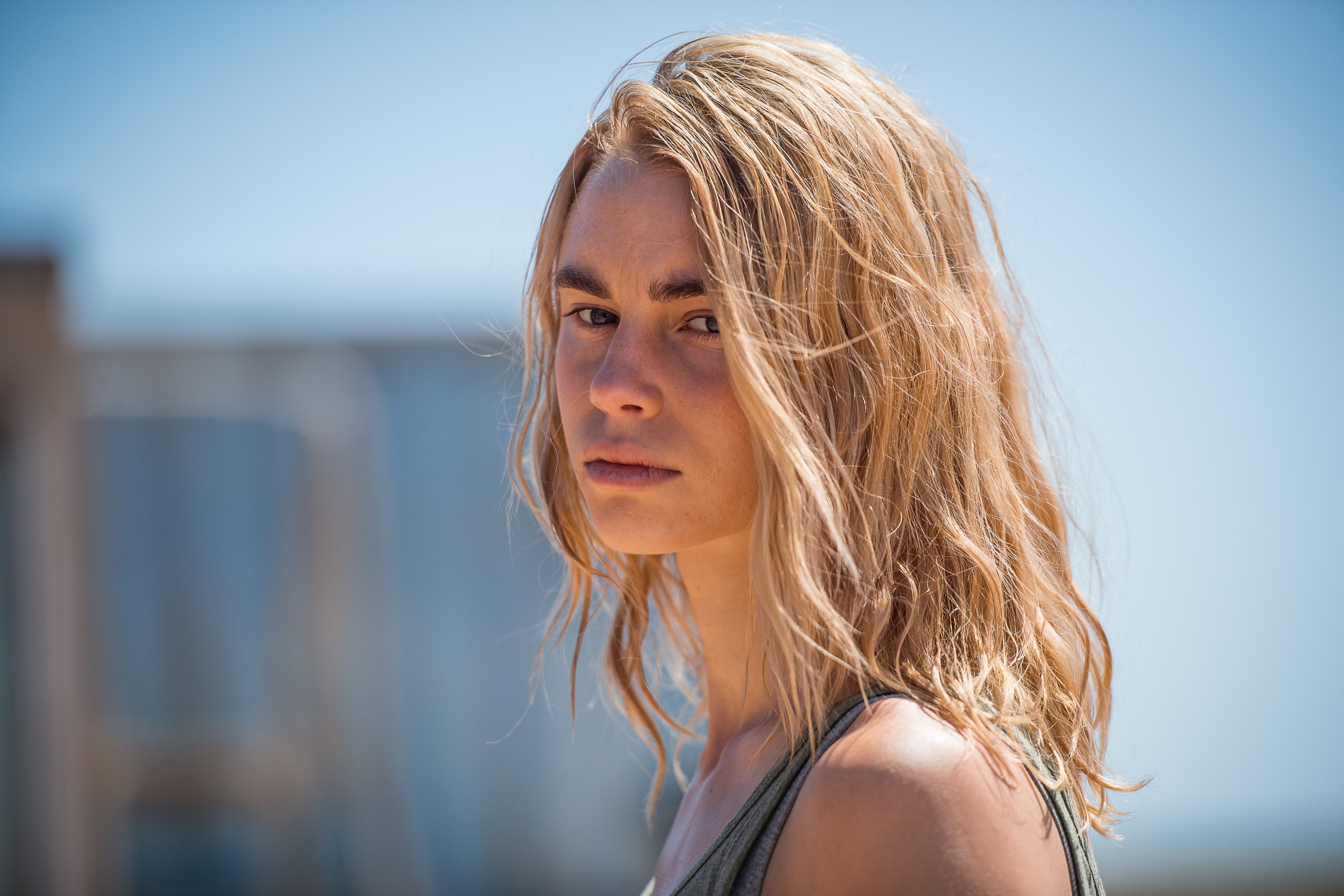 Lucy Fry HD Wallpaper