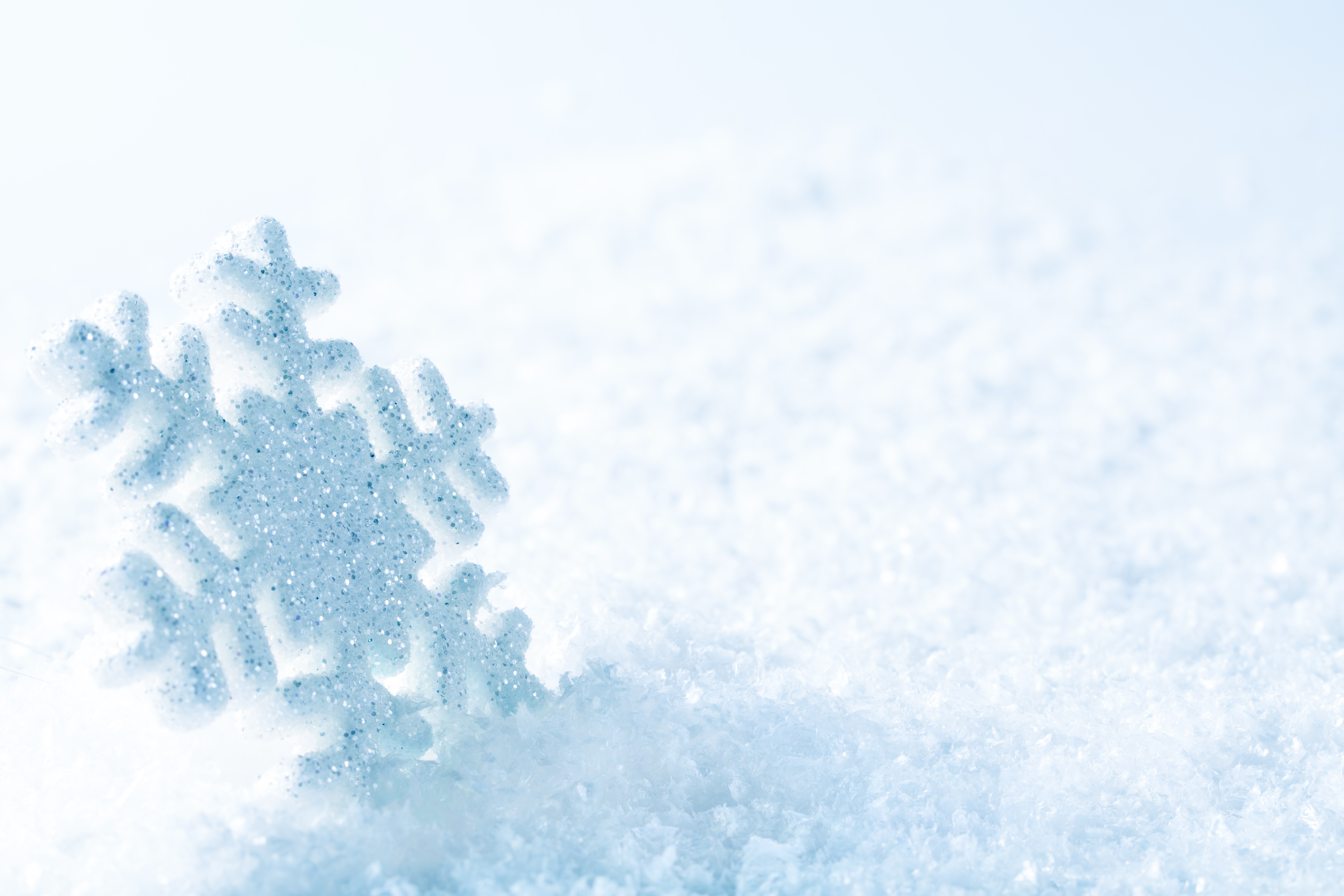 Artistic Snowflake HD Wallpaper