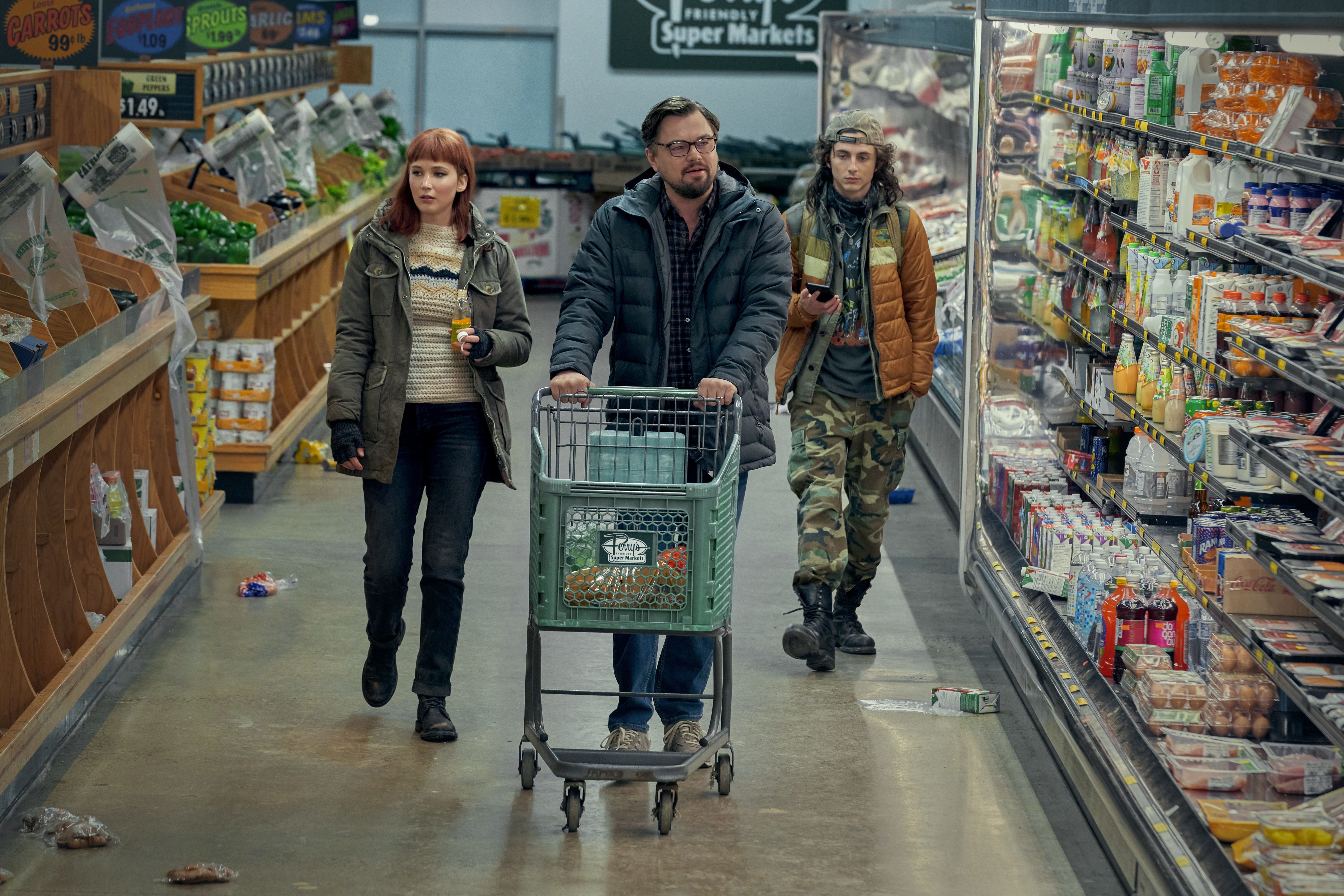 Jennifer Lawrence, Leonardo DiCaprio, Timothée Chalamet in Dont Look Up 4K HD Wallpaper