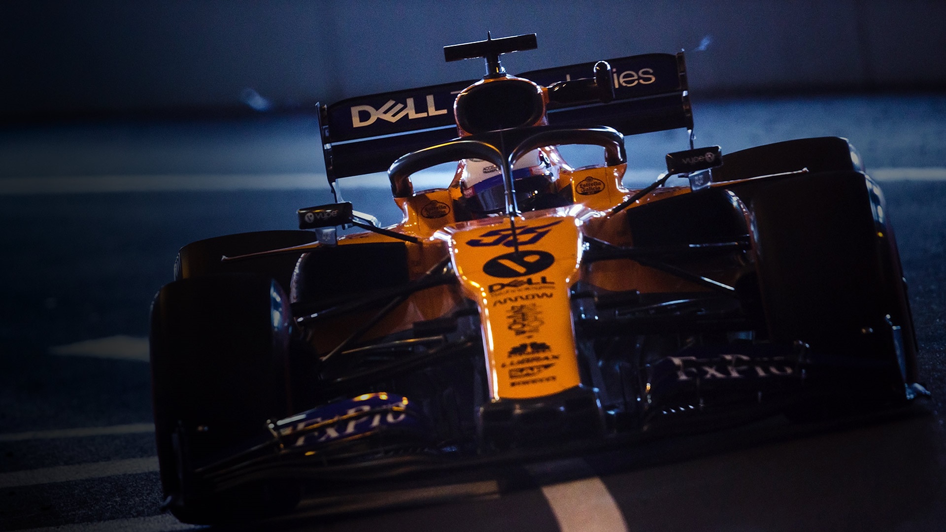 McLaren F1 car with Dell sponsorship HD Wallpaper