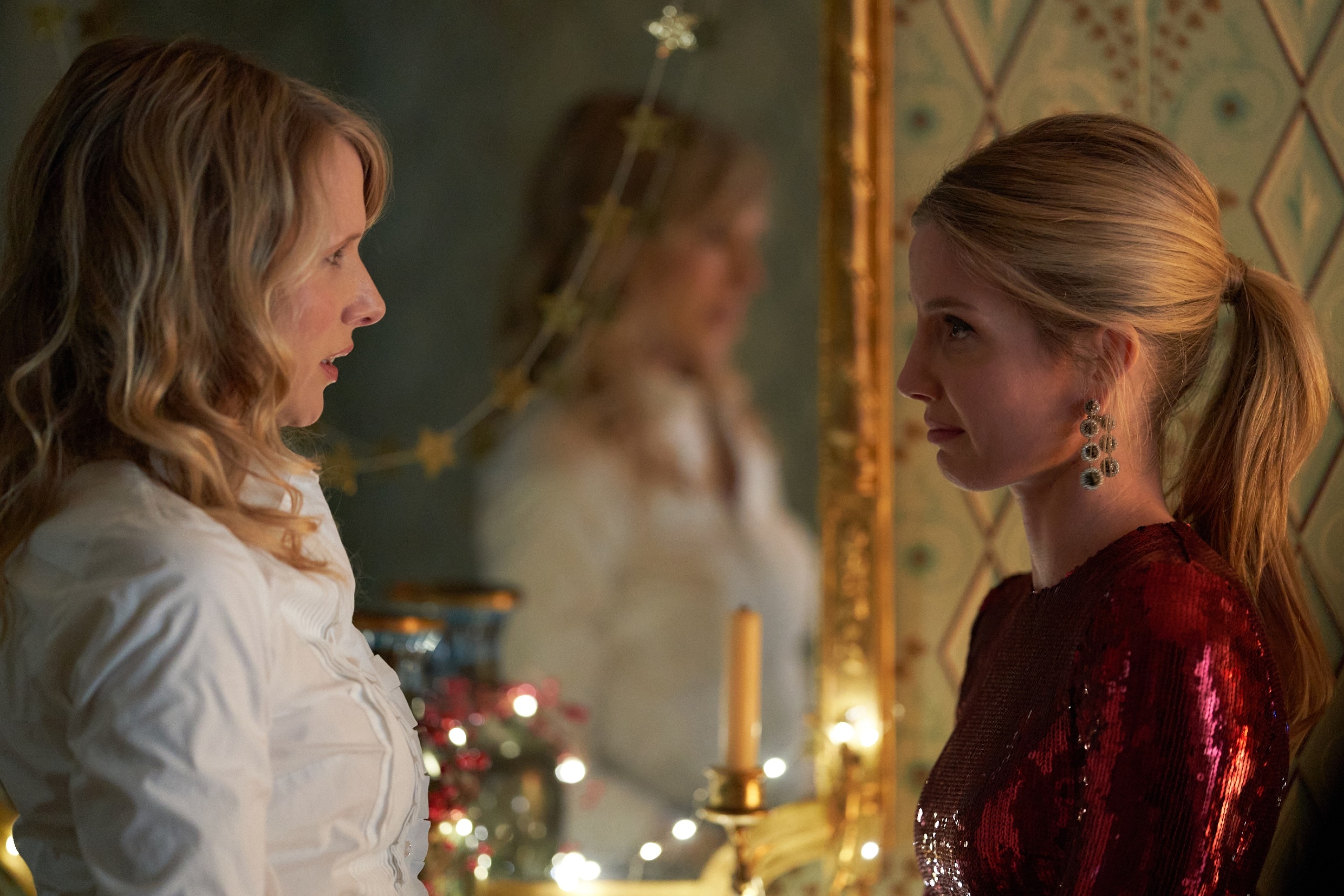 Lucy Punch and Annabelle Wallis in Silent Night HD Wallpaper