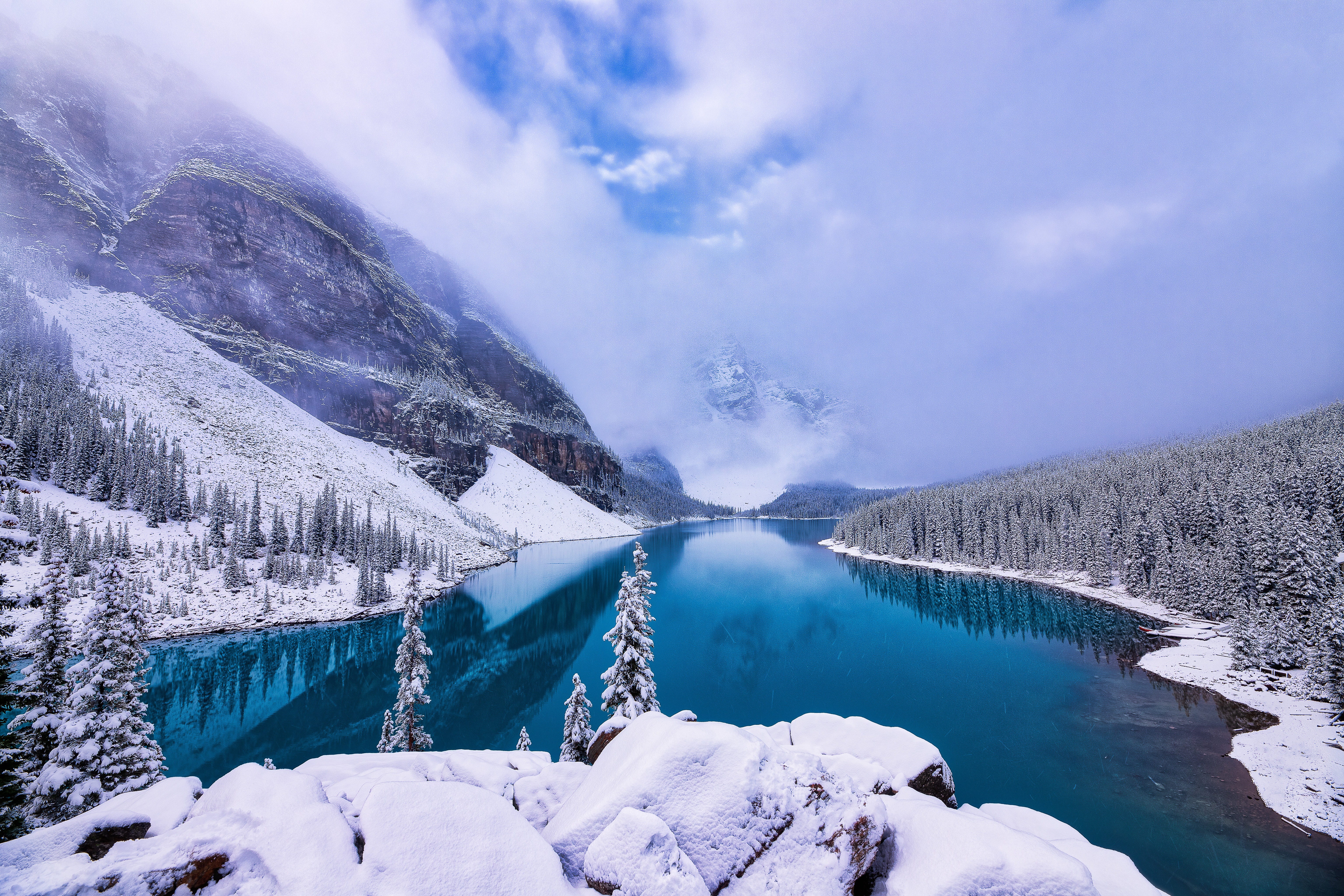 Moraine Lake in Winter, Banff National Park, Canada 4K HD Wallpaper
