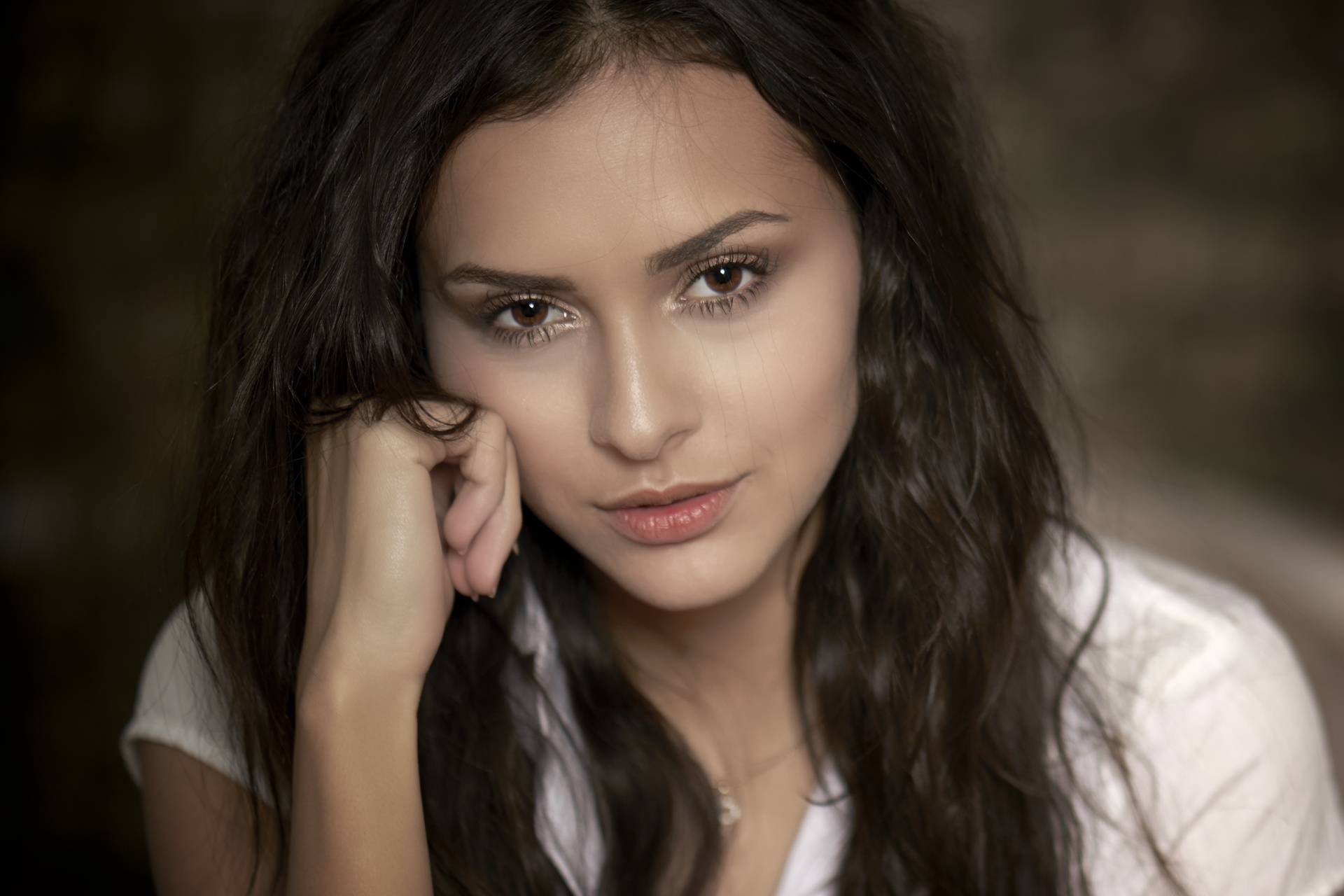 Woman with long black hair HD Wallpaper