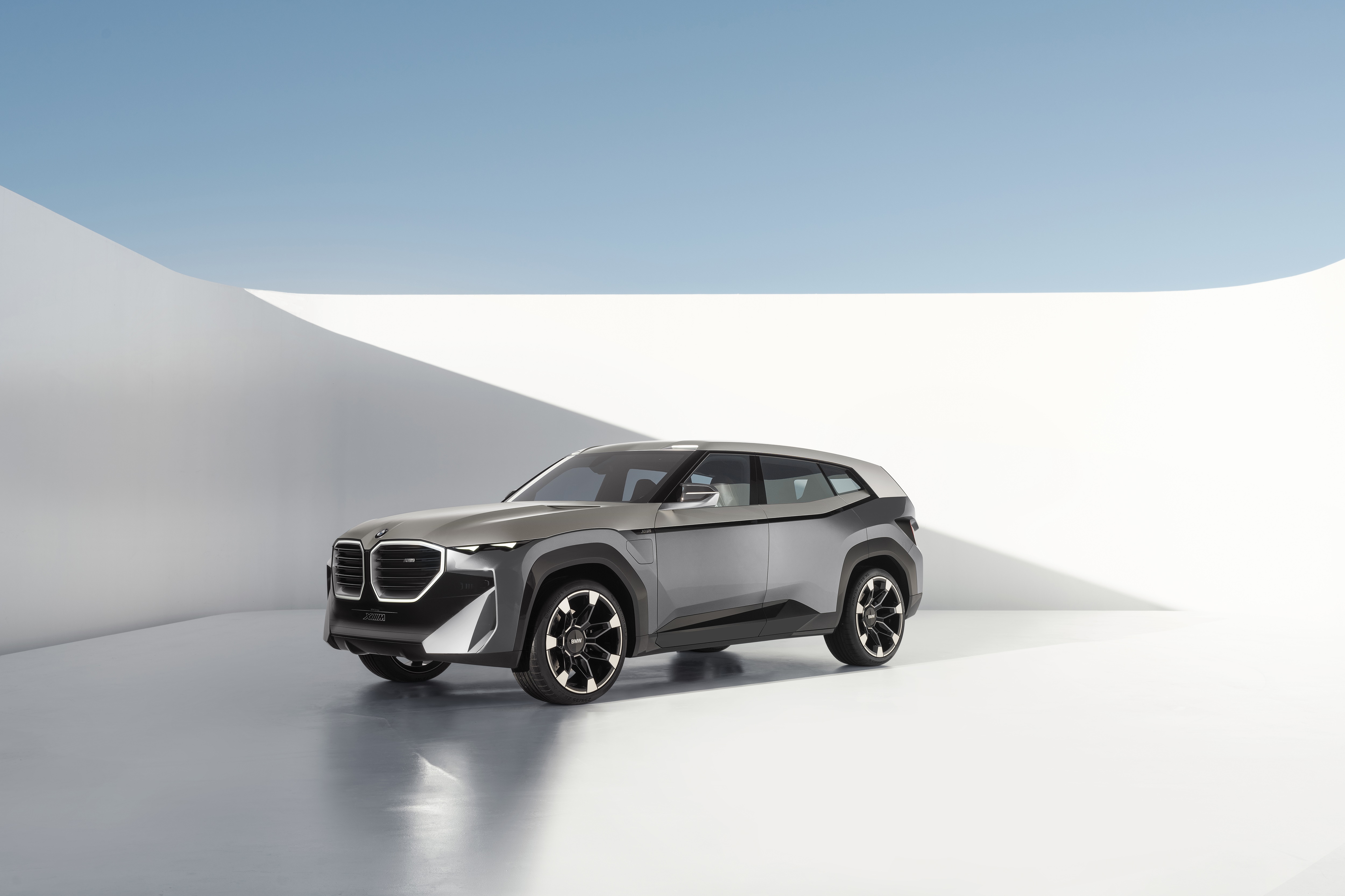 BMW Concept XM SUV 4K HD Wallpaper