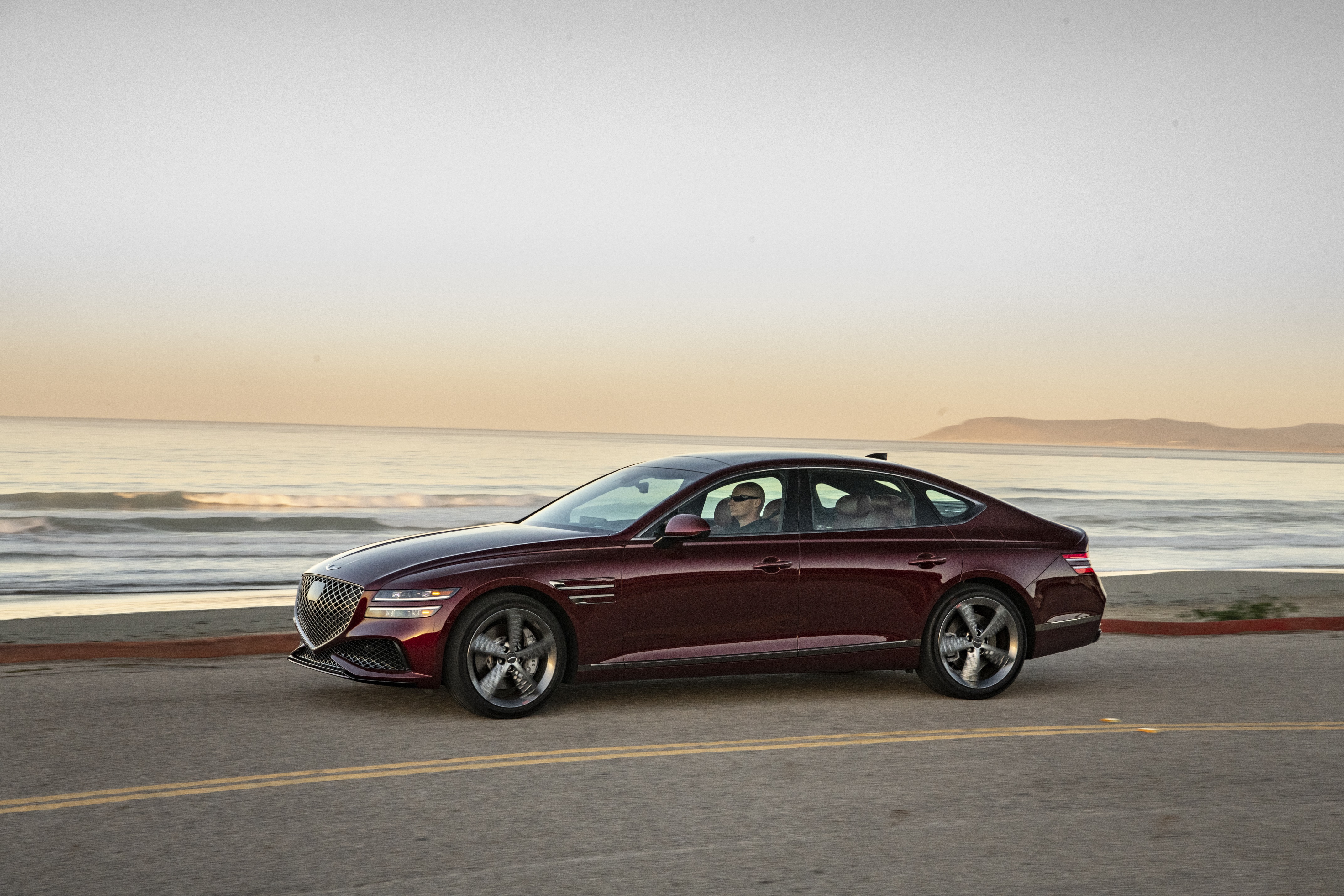 Genesis G80 3.5T AWD Sport 4K HD Wallpaper