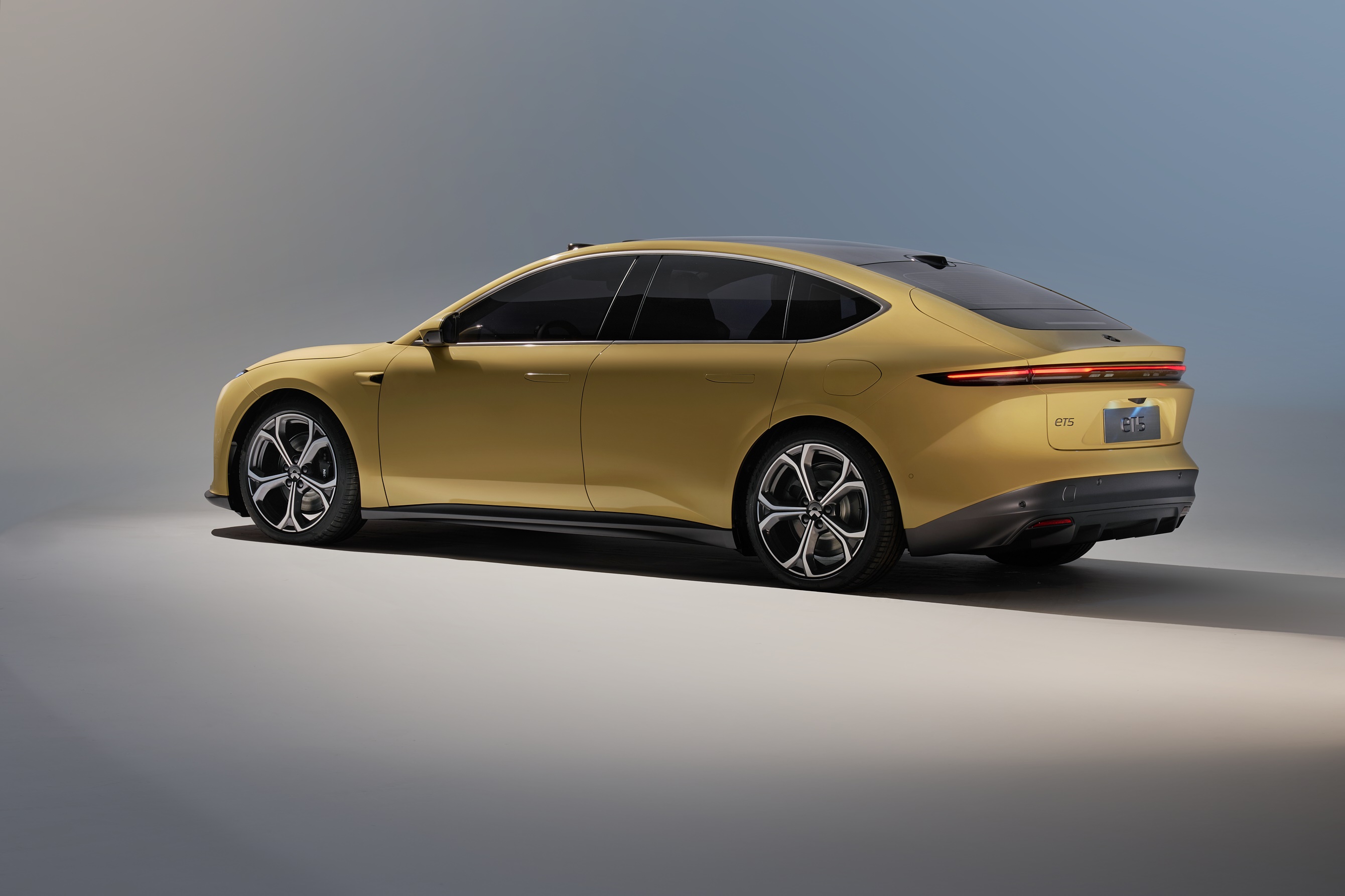NIO ET5 Electric Sedan Car HD Wallpaper