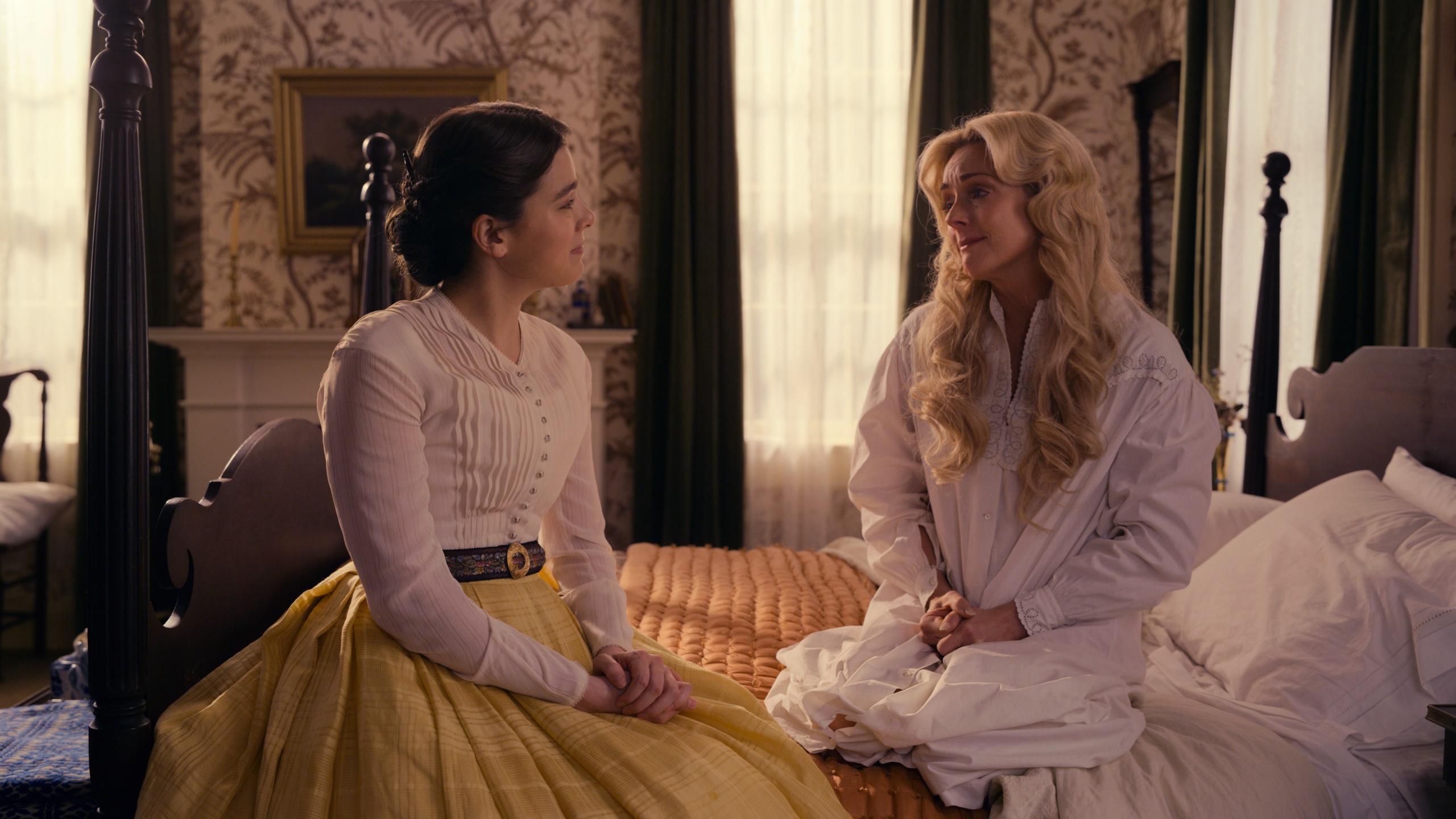 Hailee Steinfeld and Jane Krakowski in Dickinson HD Wallpaper