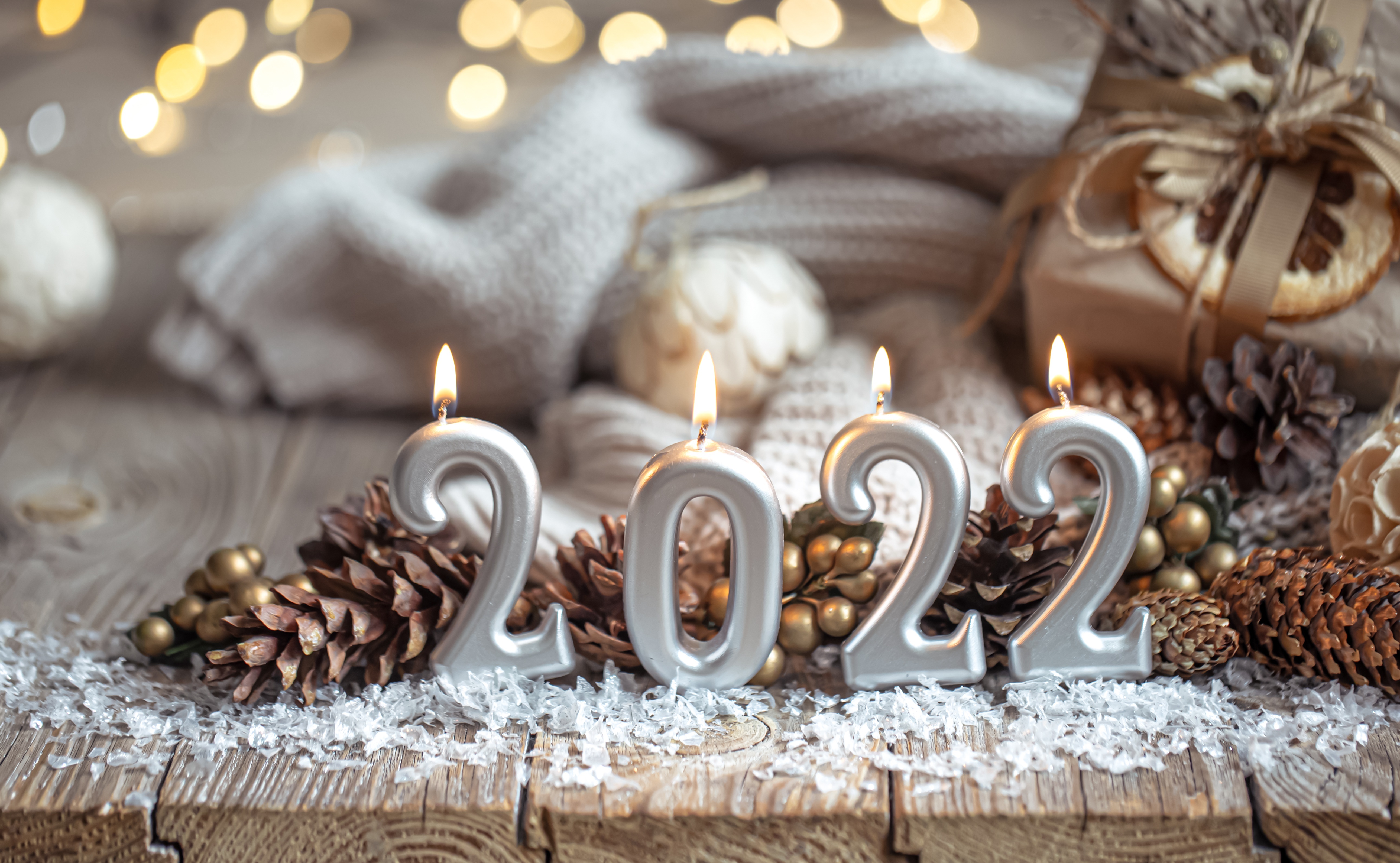 New Year 2022 Candles with Pinecones HD Wallpaper