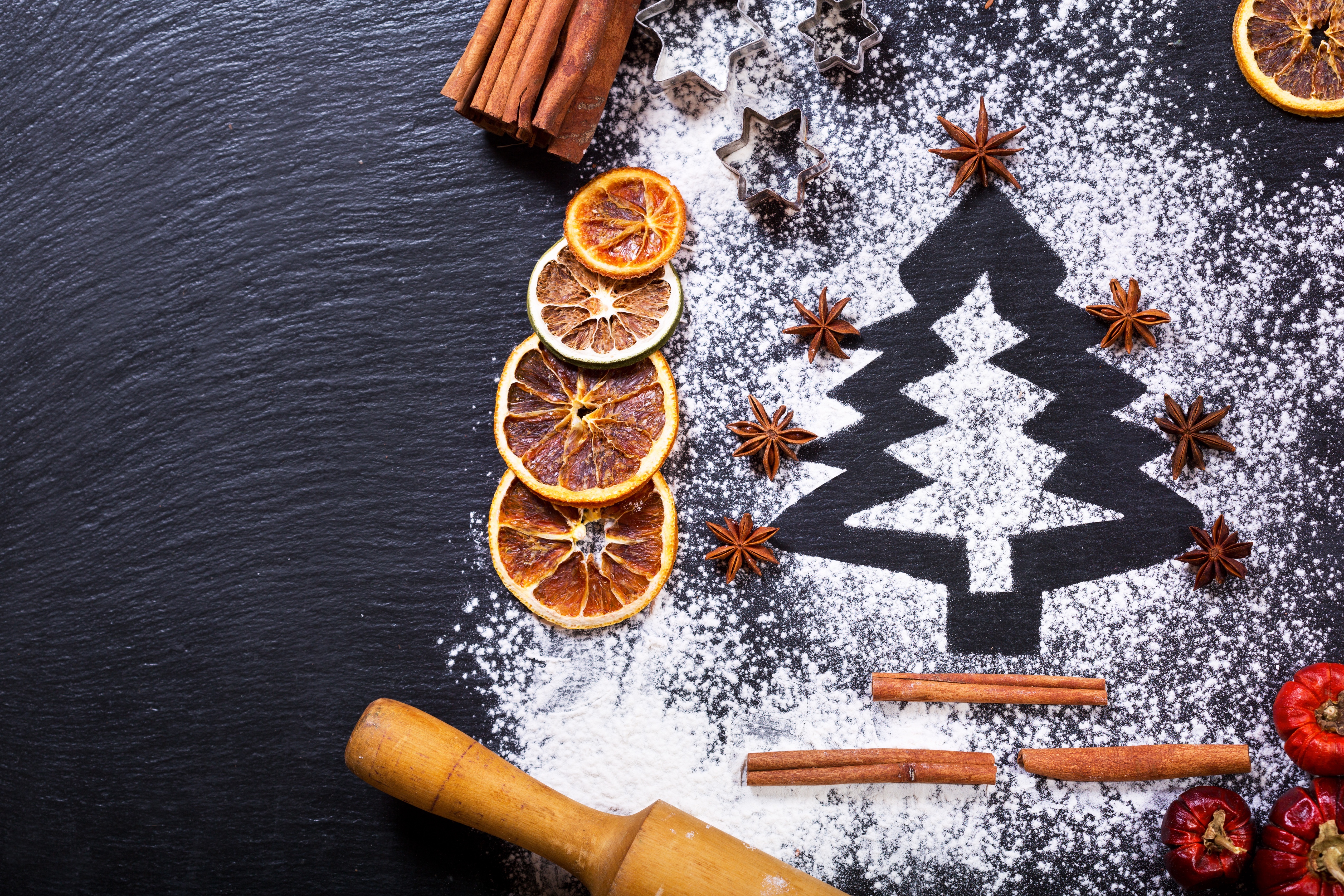 Christmas Tree made of flour with spices and dried oranges HD Wallpaper