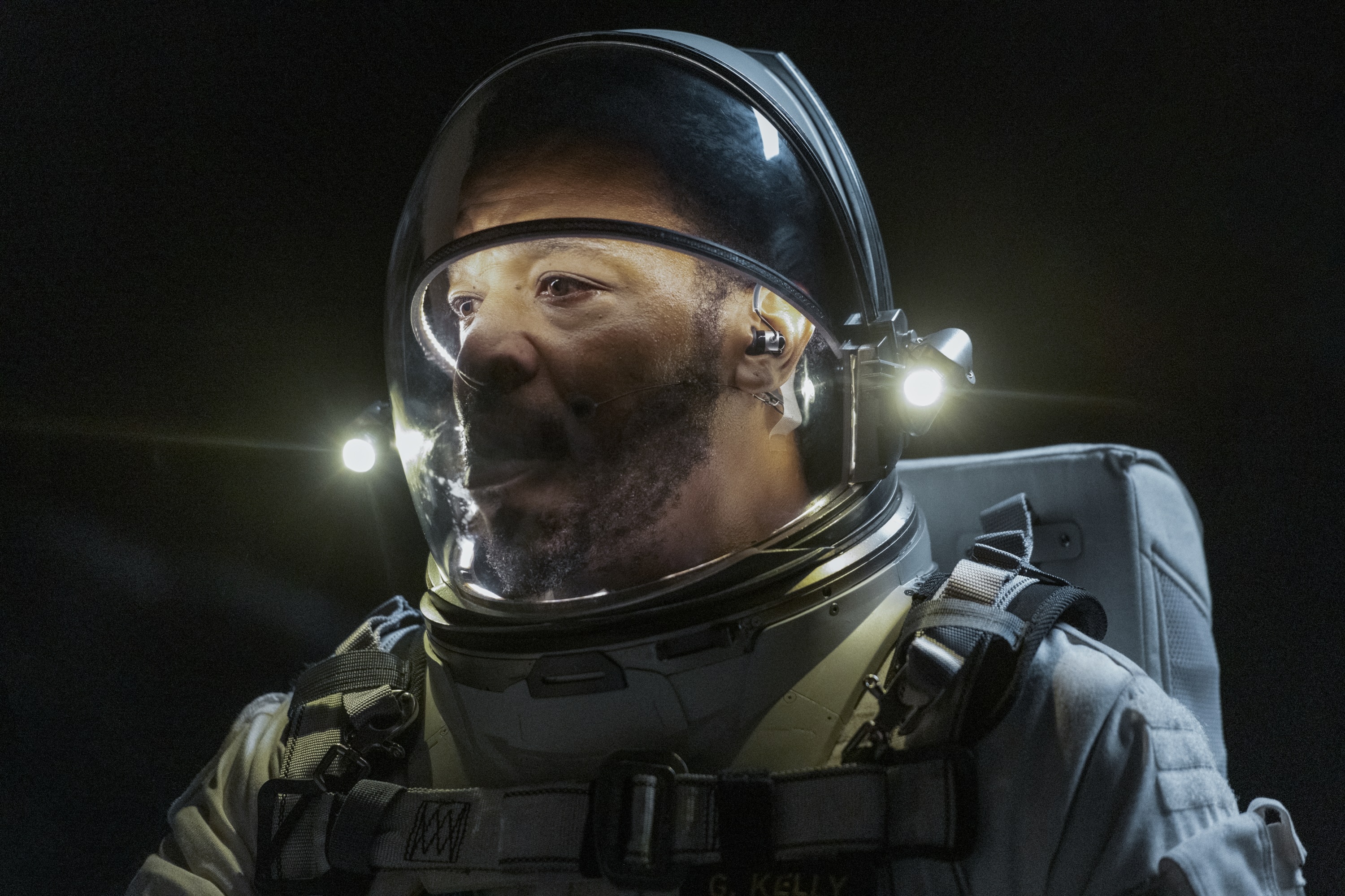 Astronaut G. Kelly from Lost In Space HD Wallpaper