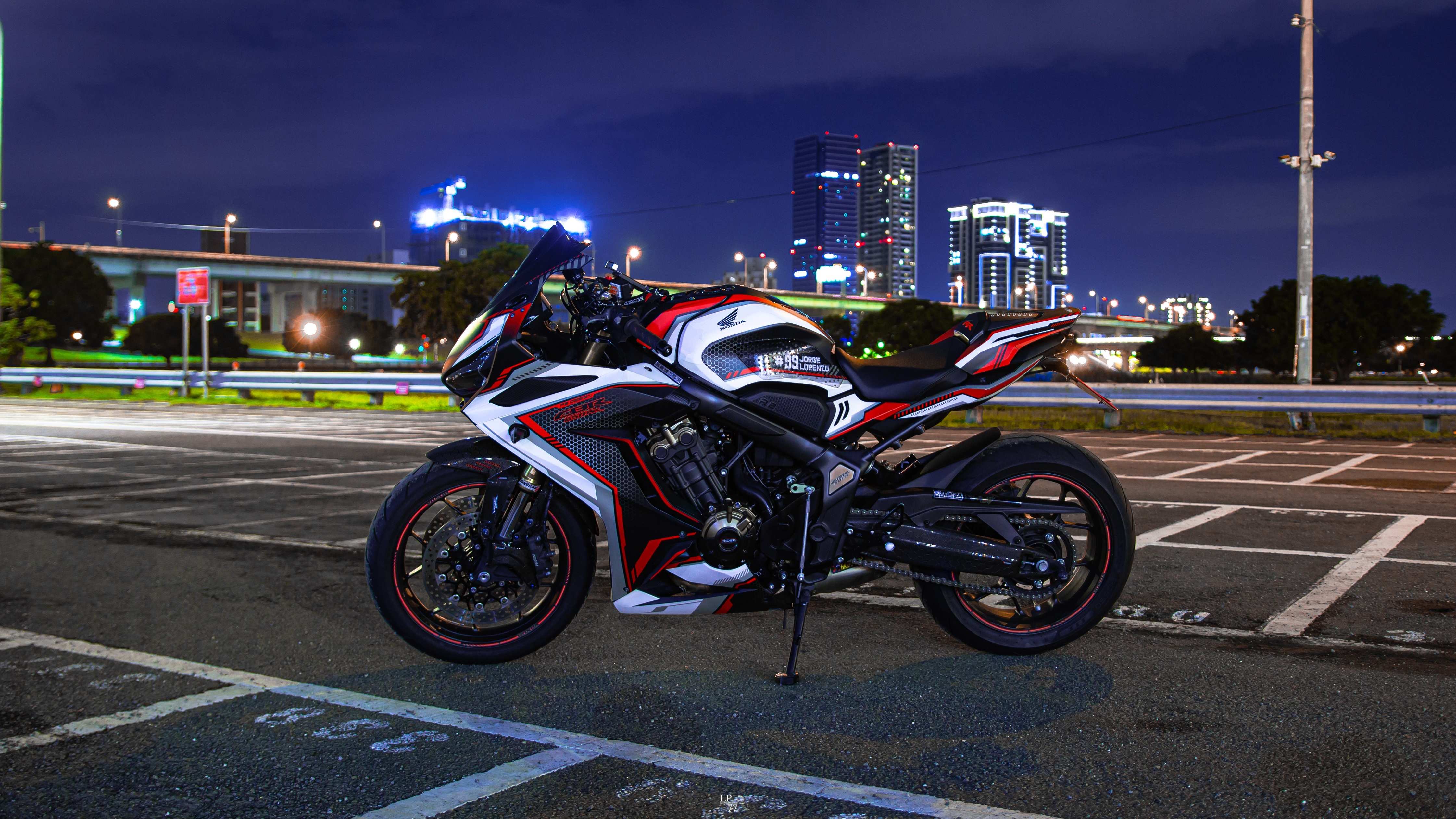 Honda CB650R motorcycle at night HD Wallpaper