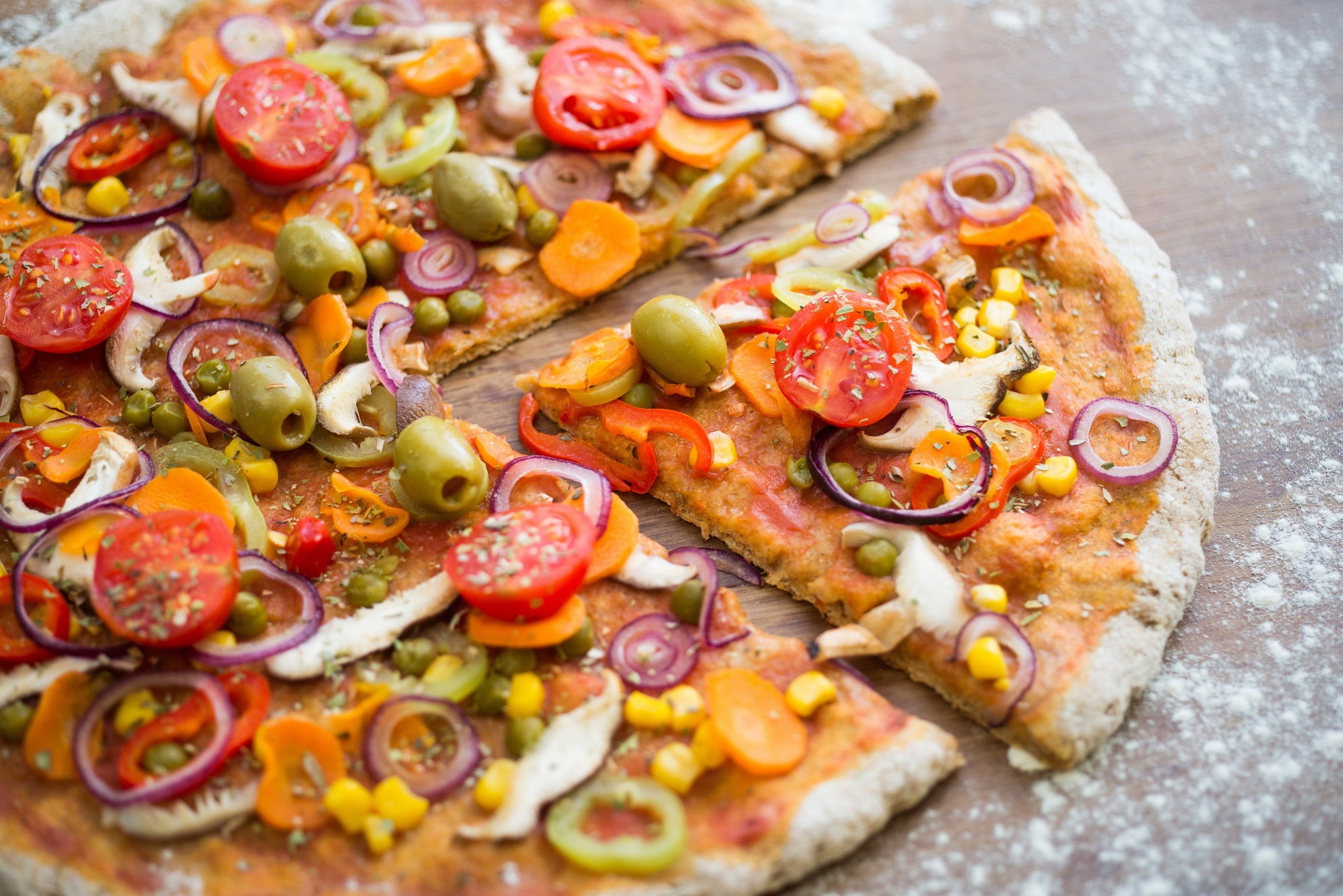 Vegetable Pizza Slices HD Wallpaper