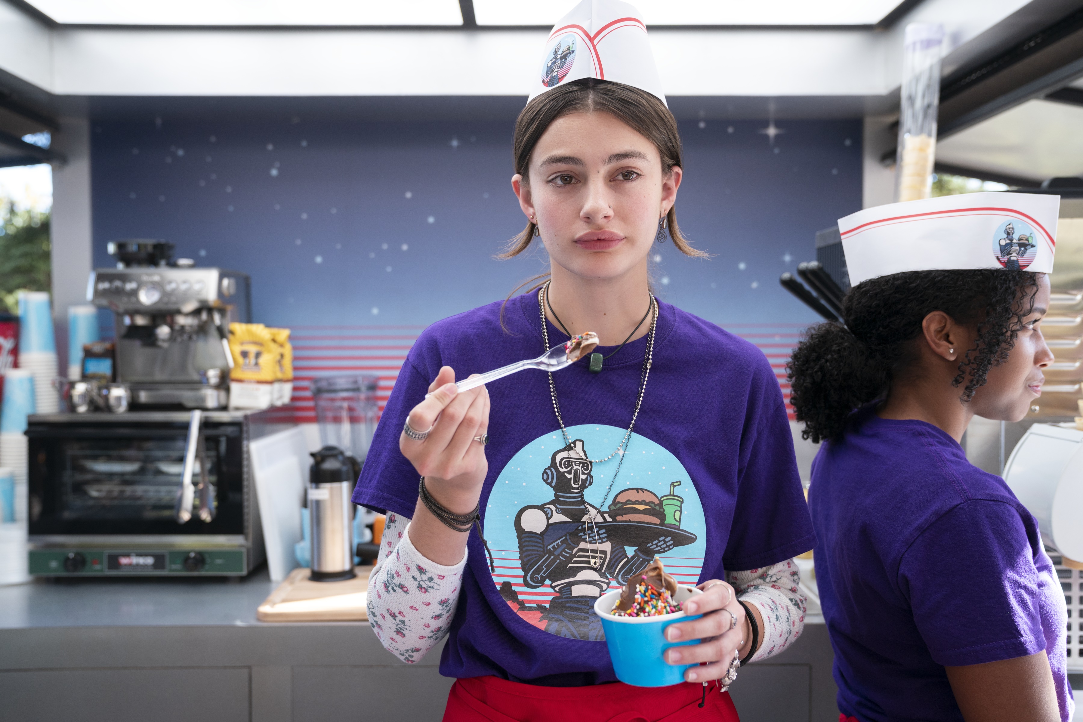 Diana Silvers as Erin Naird in Space Force HD Wallpaper
